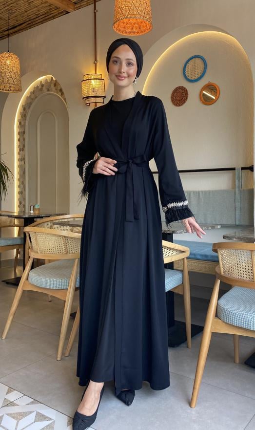 KOLLARI PÜSKÜLLÜ ABAYA