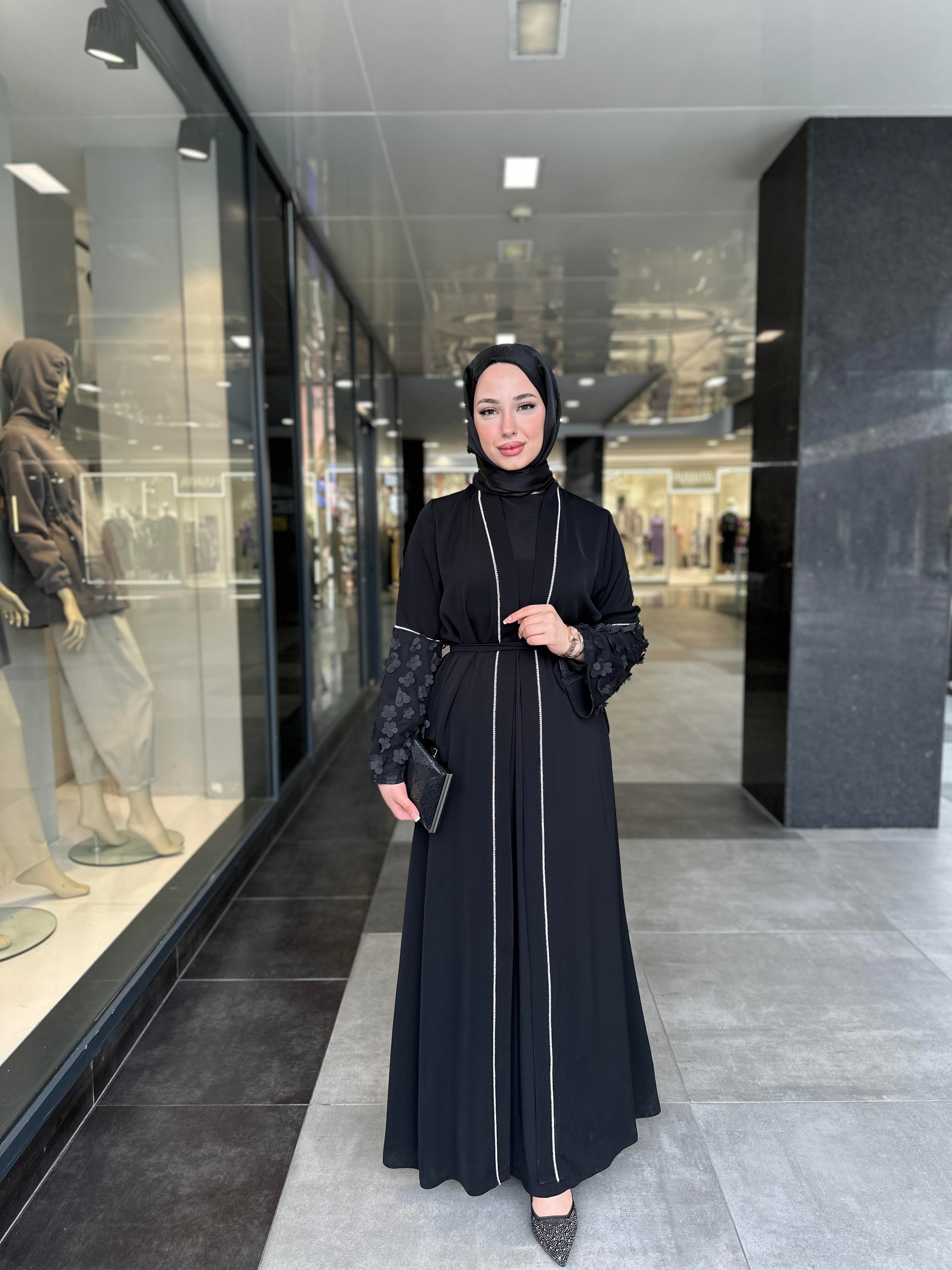 KOLU ÇİÇEKLİ ABAYA 