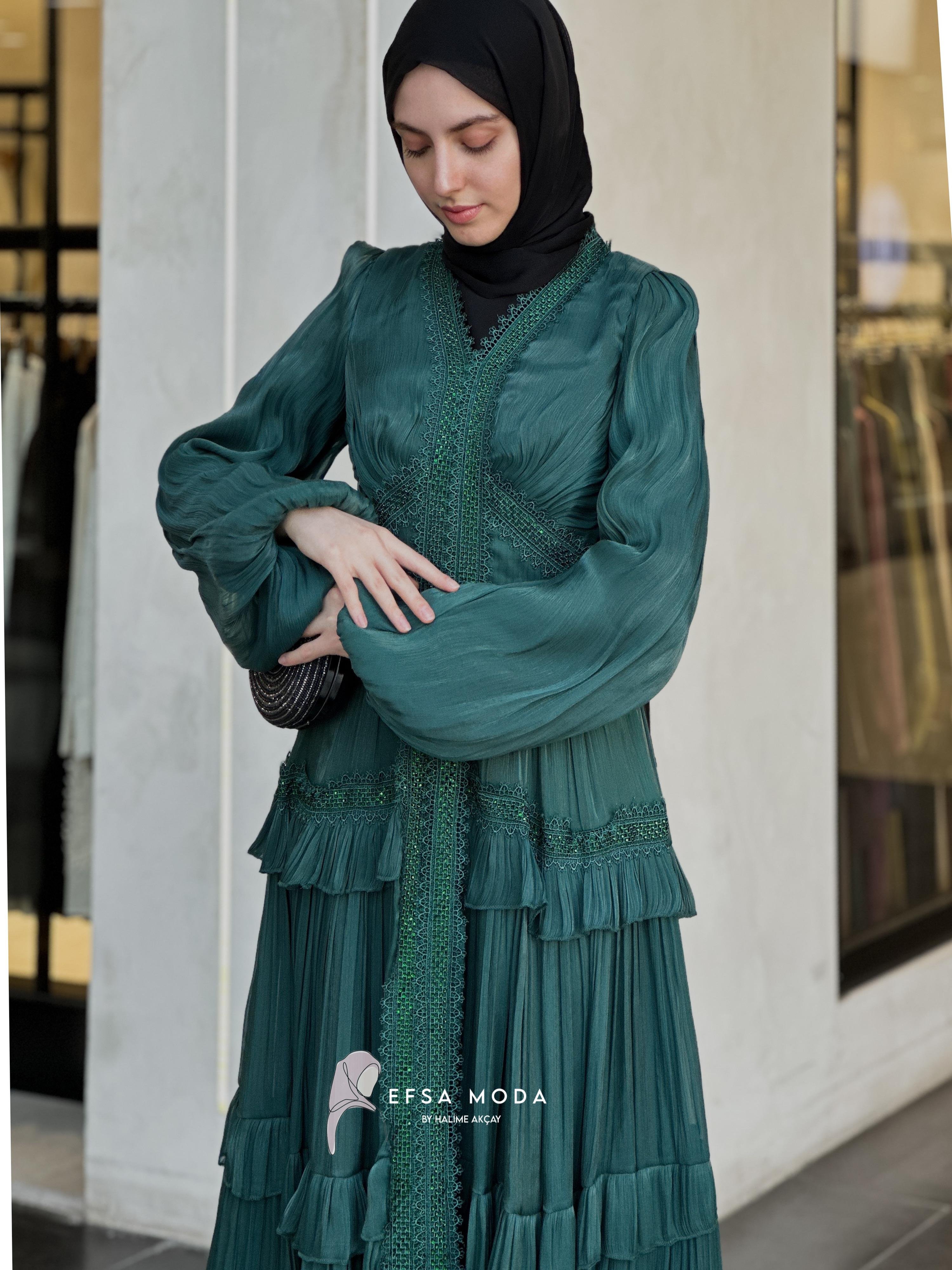 LİNA ZERAFET ELBİSE YEŞİL