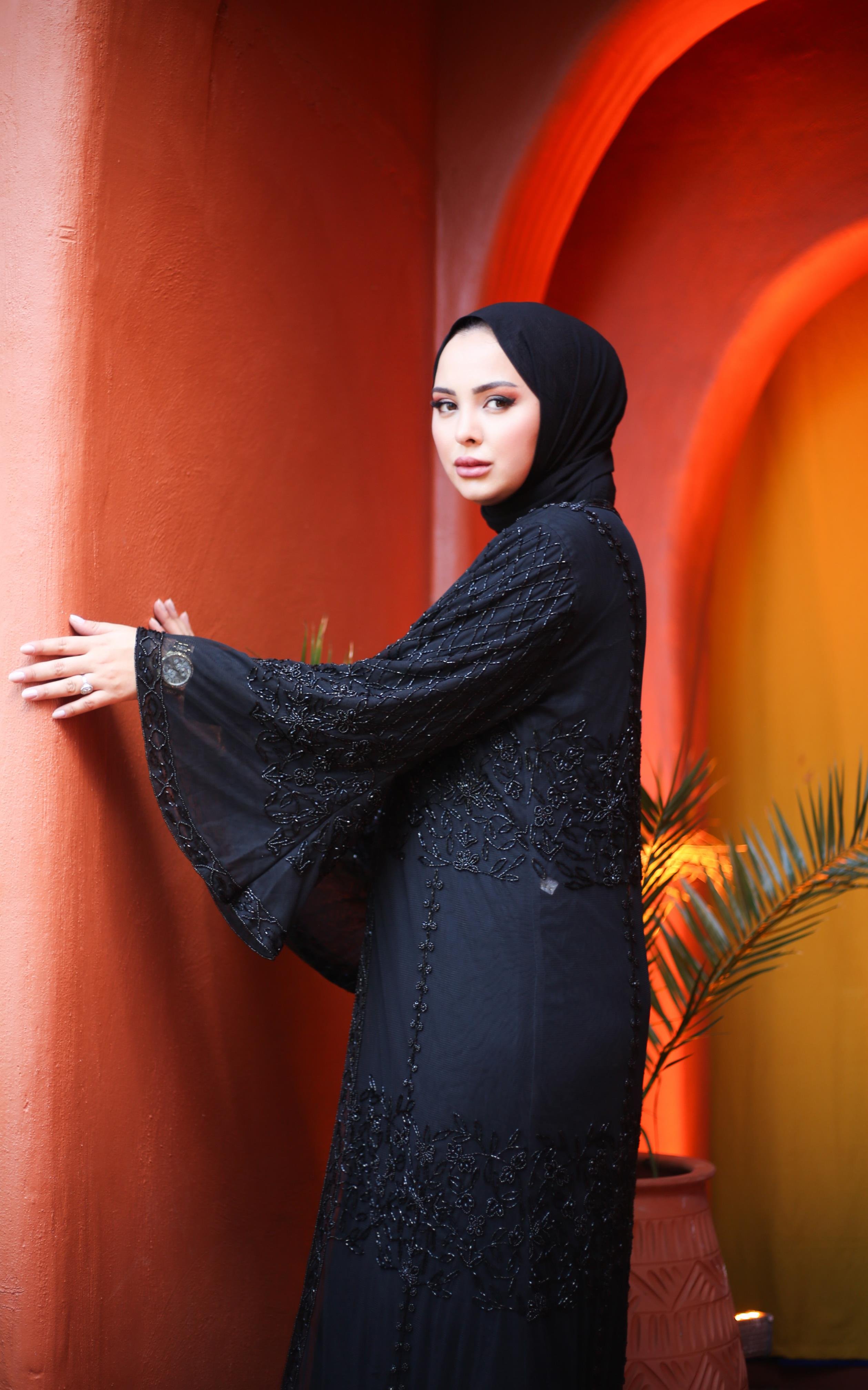 Lois Abaya Siyah