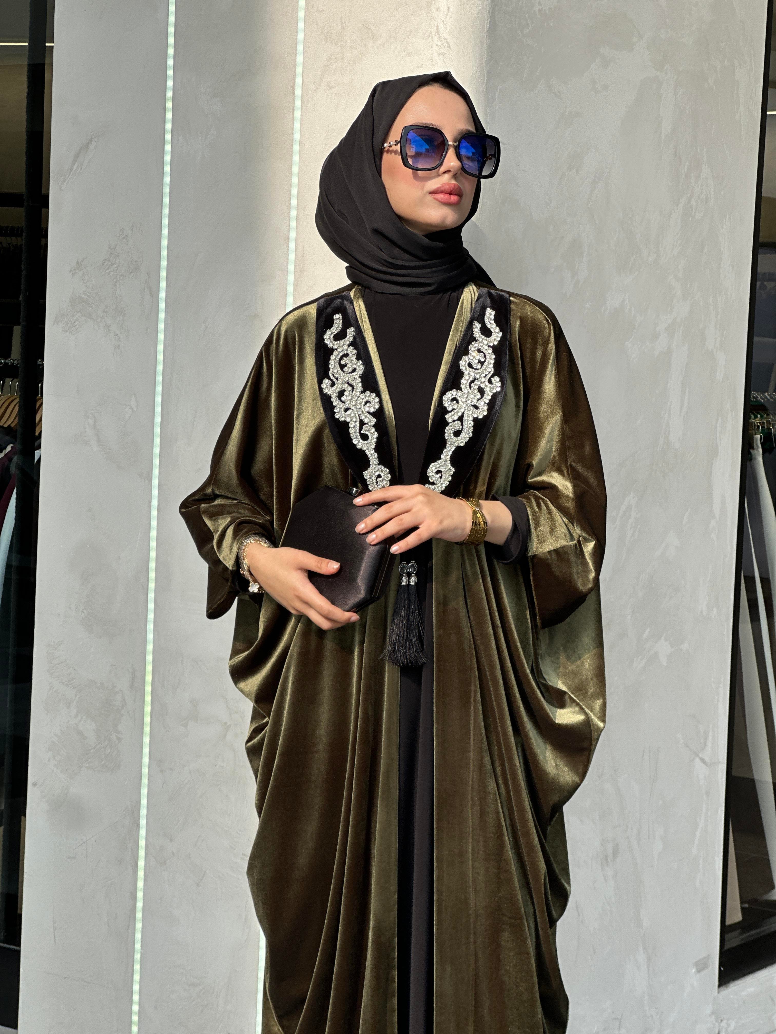 LORA YEŞİL KADİFE ABAYA