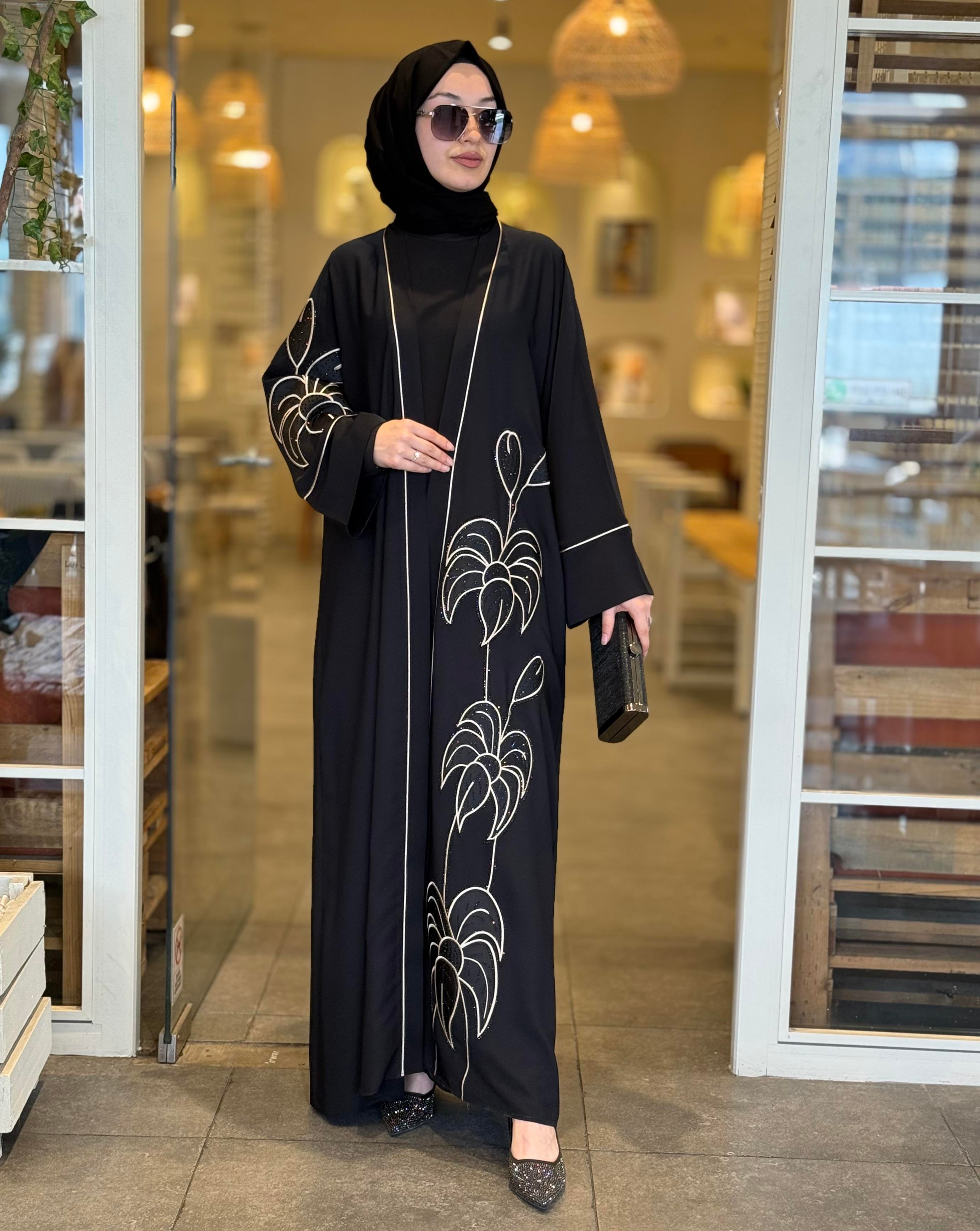 LOTUS ABAYA TAKIM