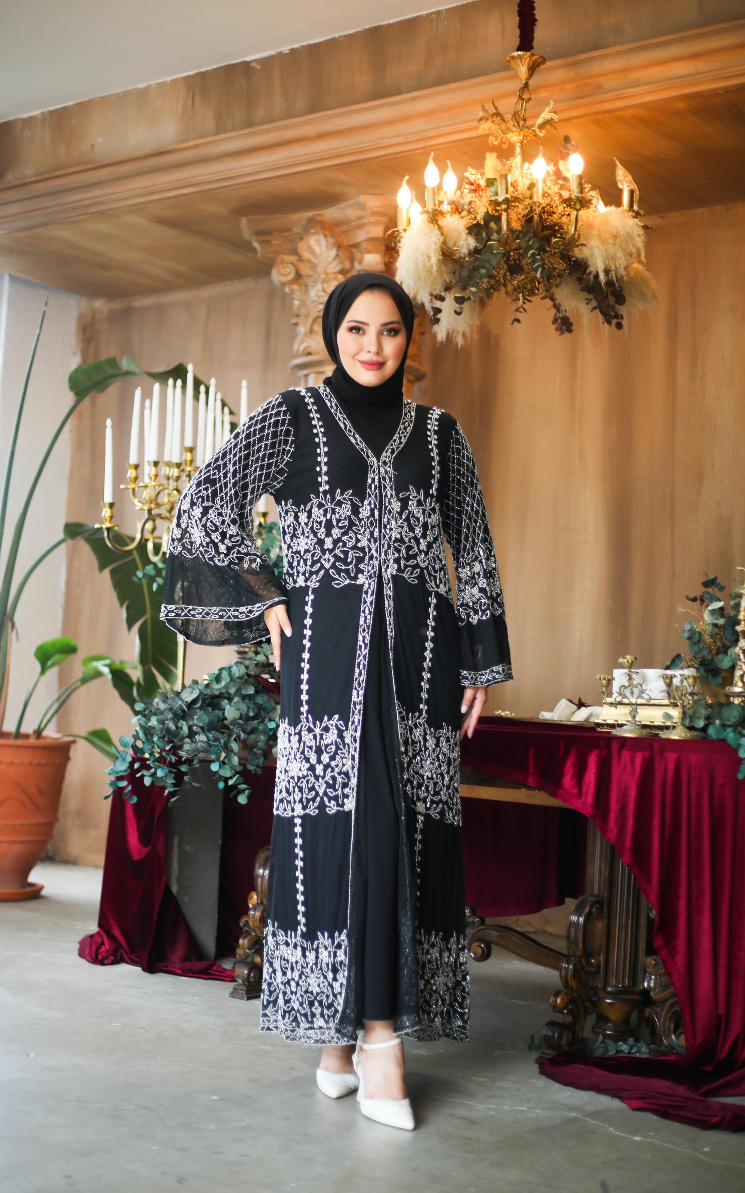 Nadya Abaya Siyah
