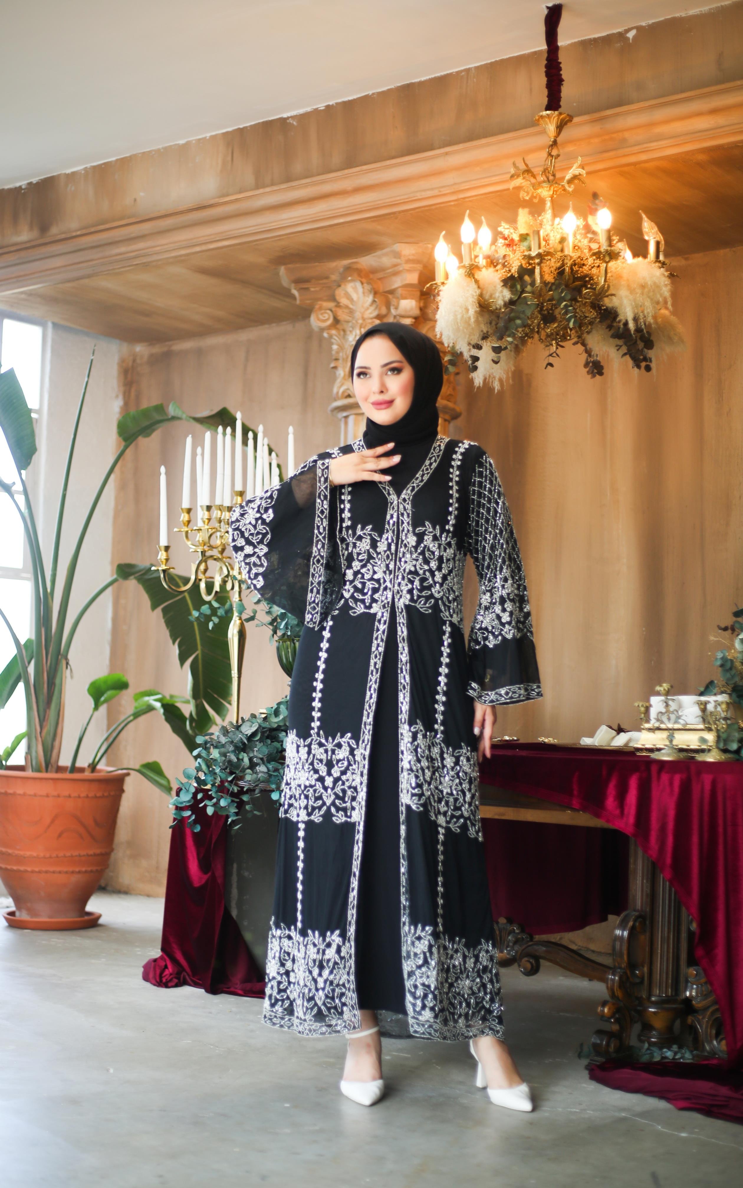 Nadya Abaya Siyah