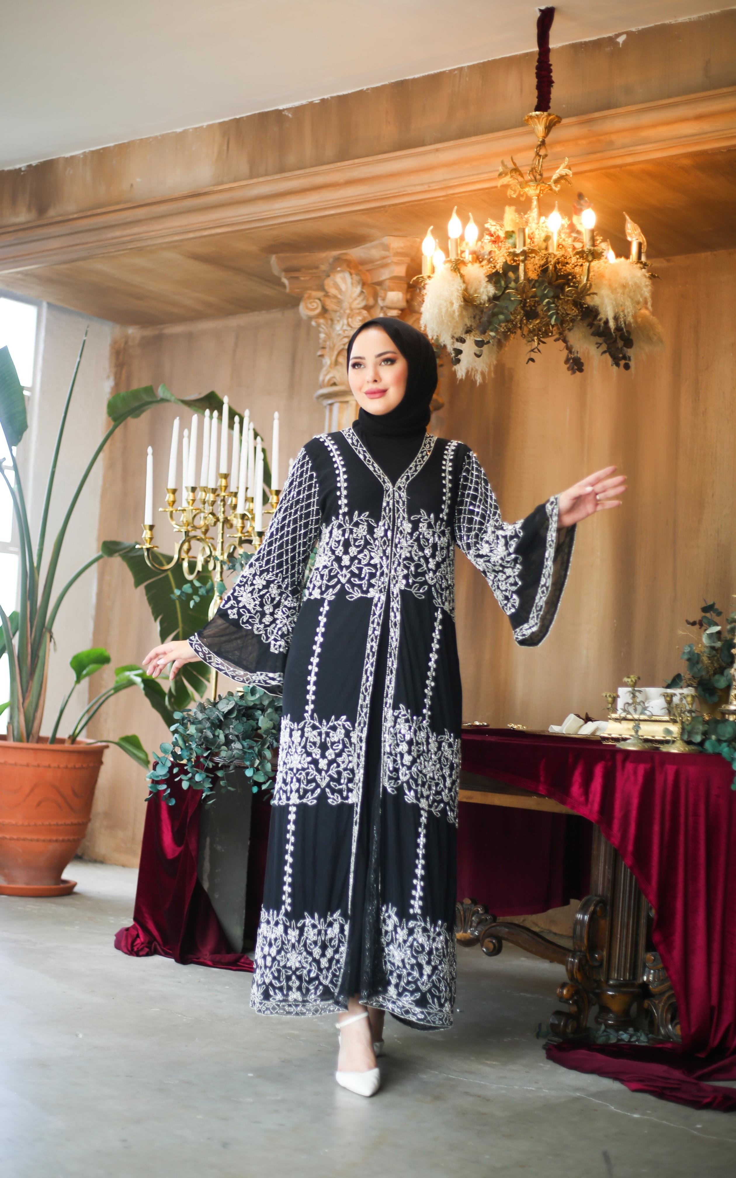 Nadya Abaya Siyah