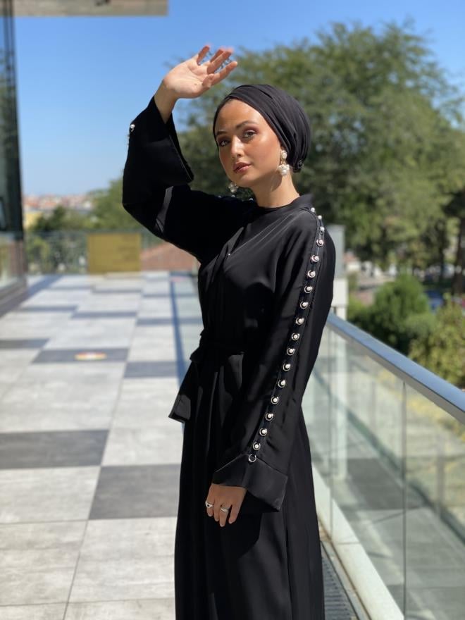 OMUZ İNCİ DETAYLI ABAYA