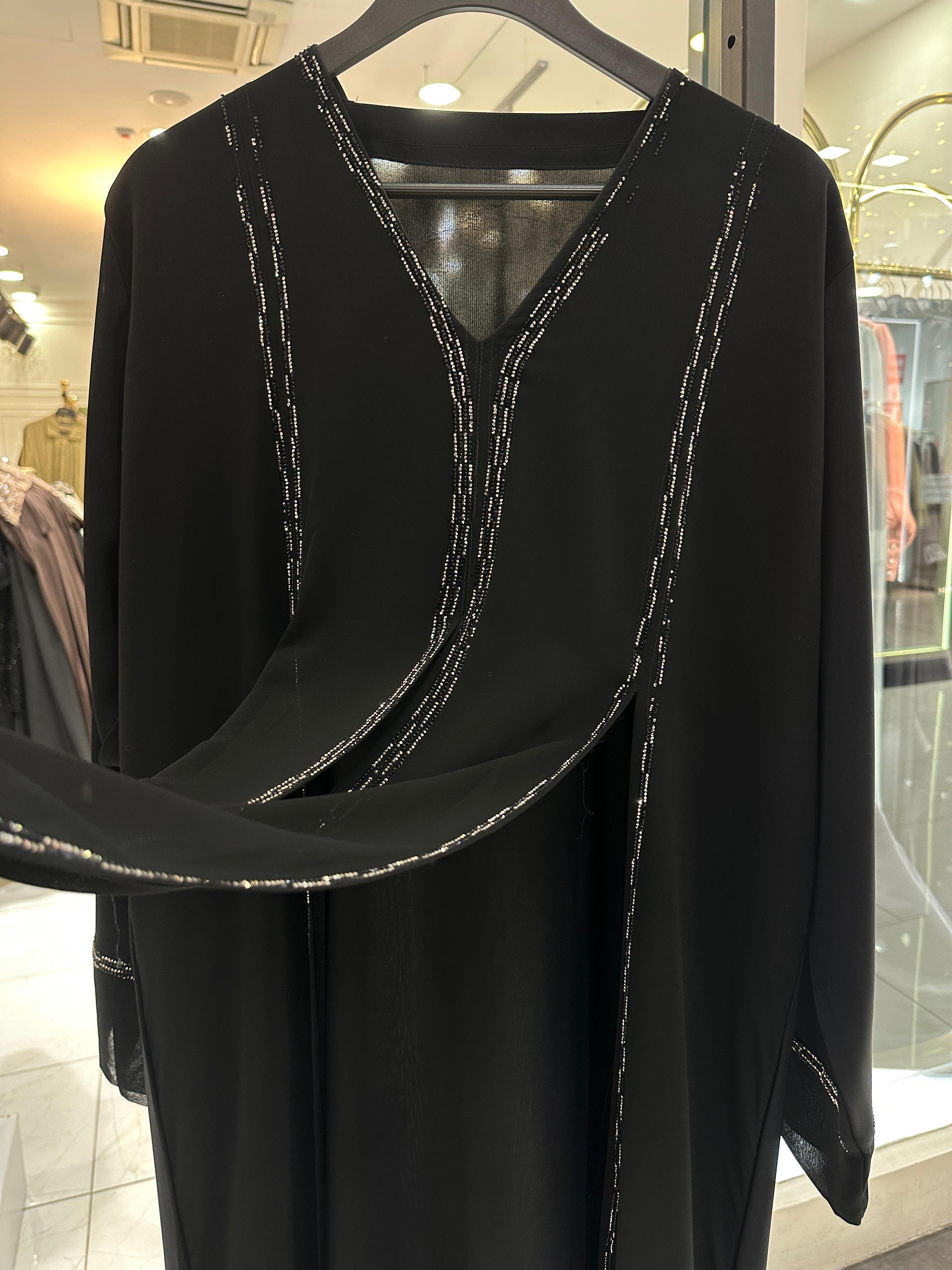 TAŞ DETAYLI ABAYA