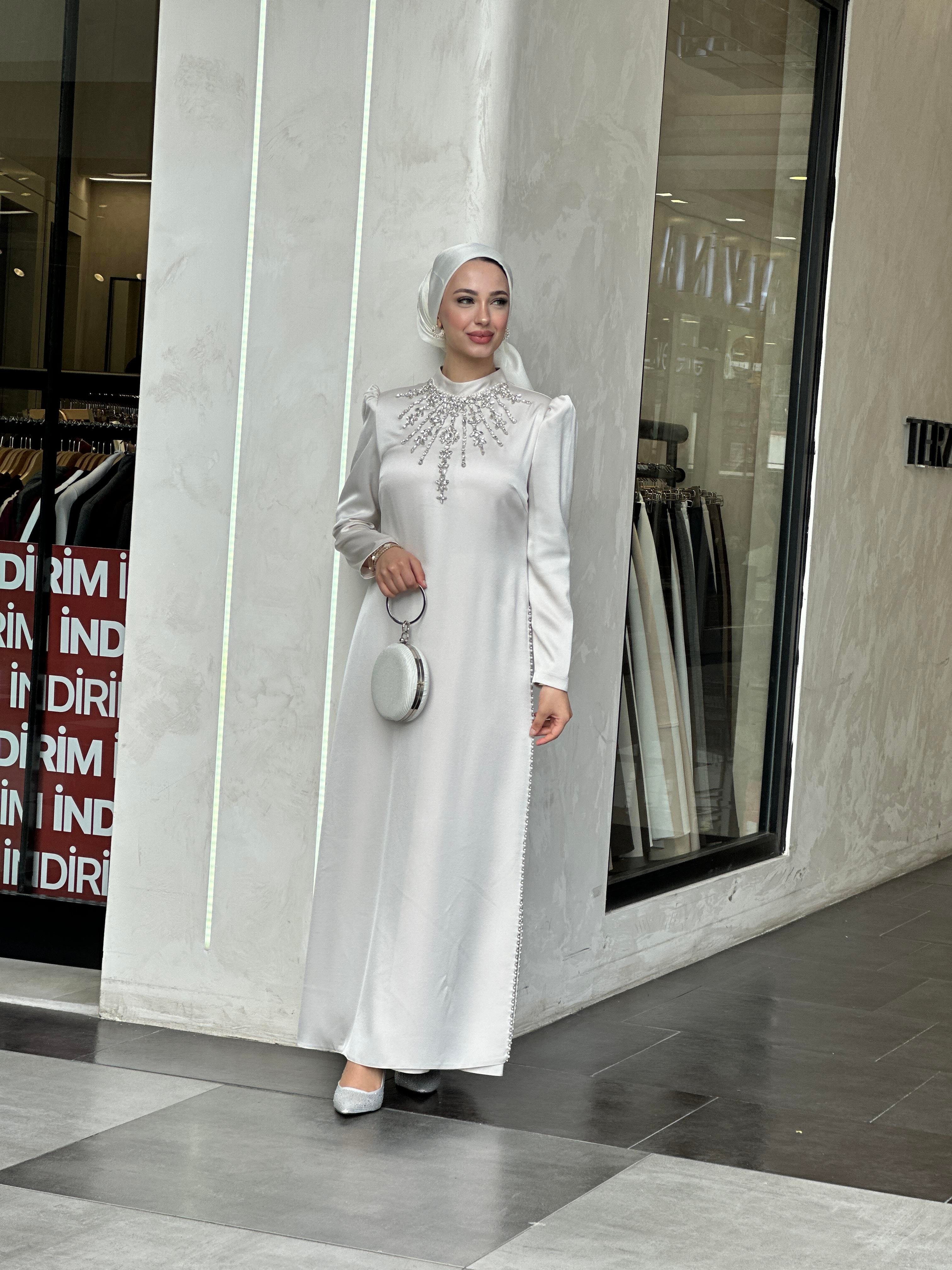 YILDIZ ELBİSE