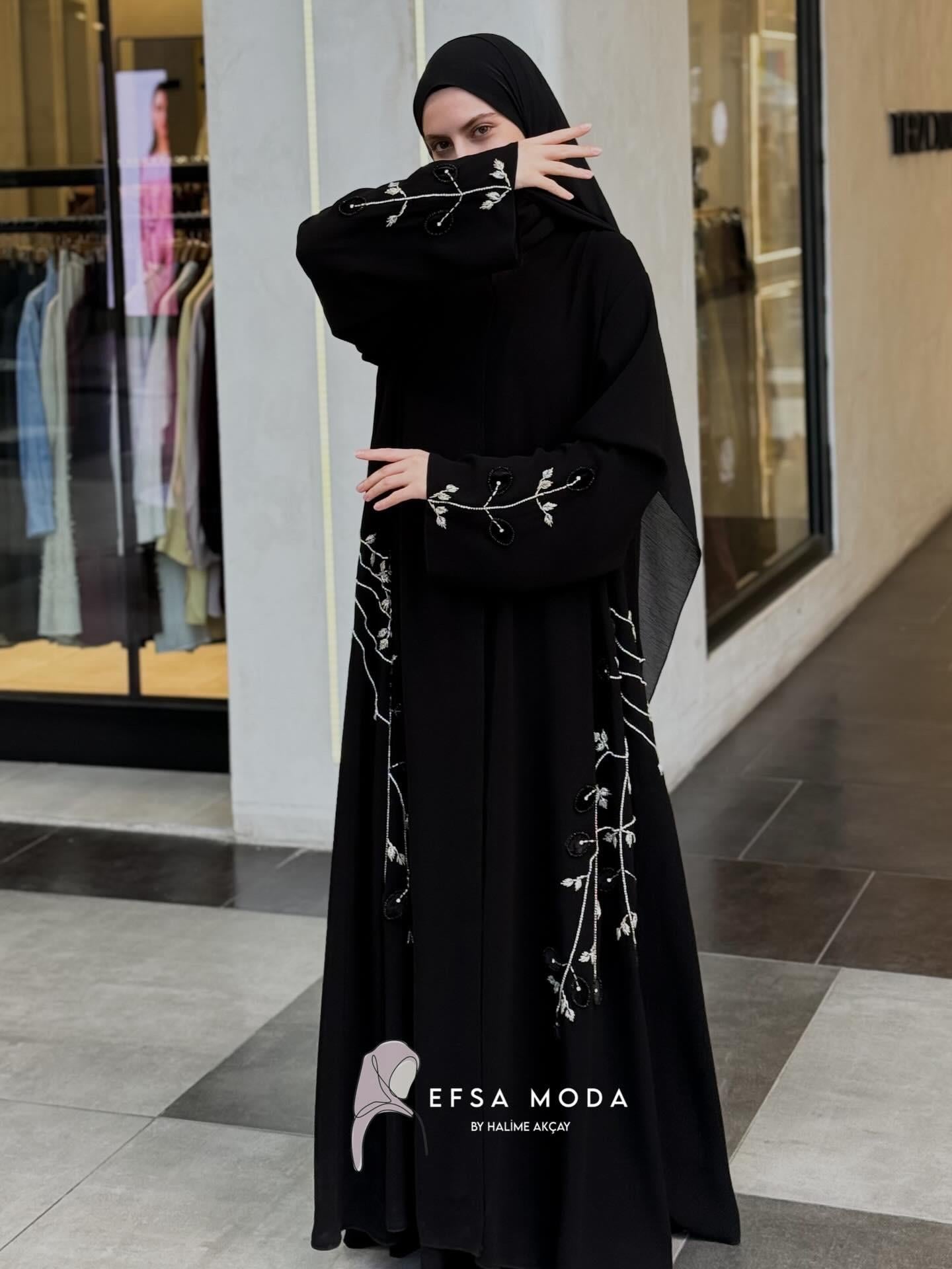 ZARİF NAKIŞ ABAYA