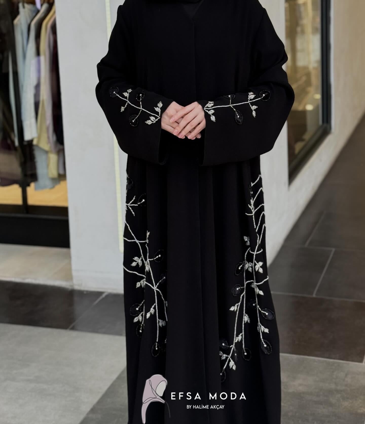ZARİF NAKIŞ ABAYA