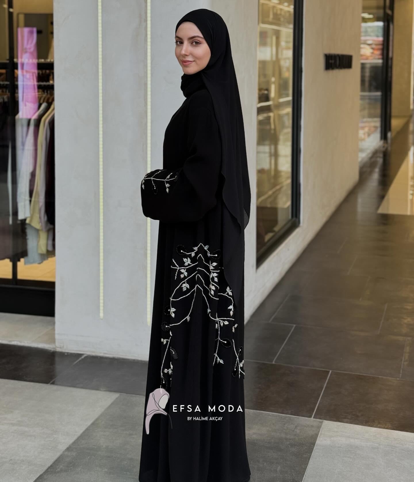 ZARİF NAKIŞ ABAYA