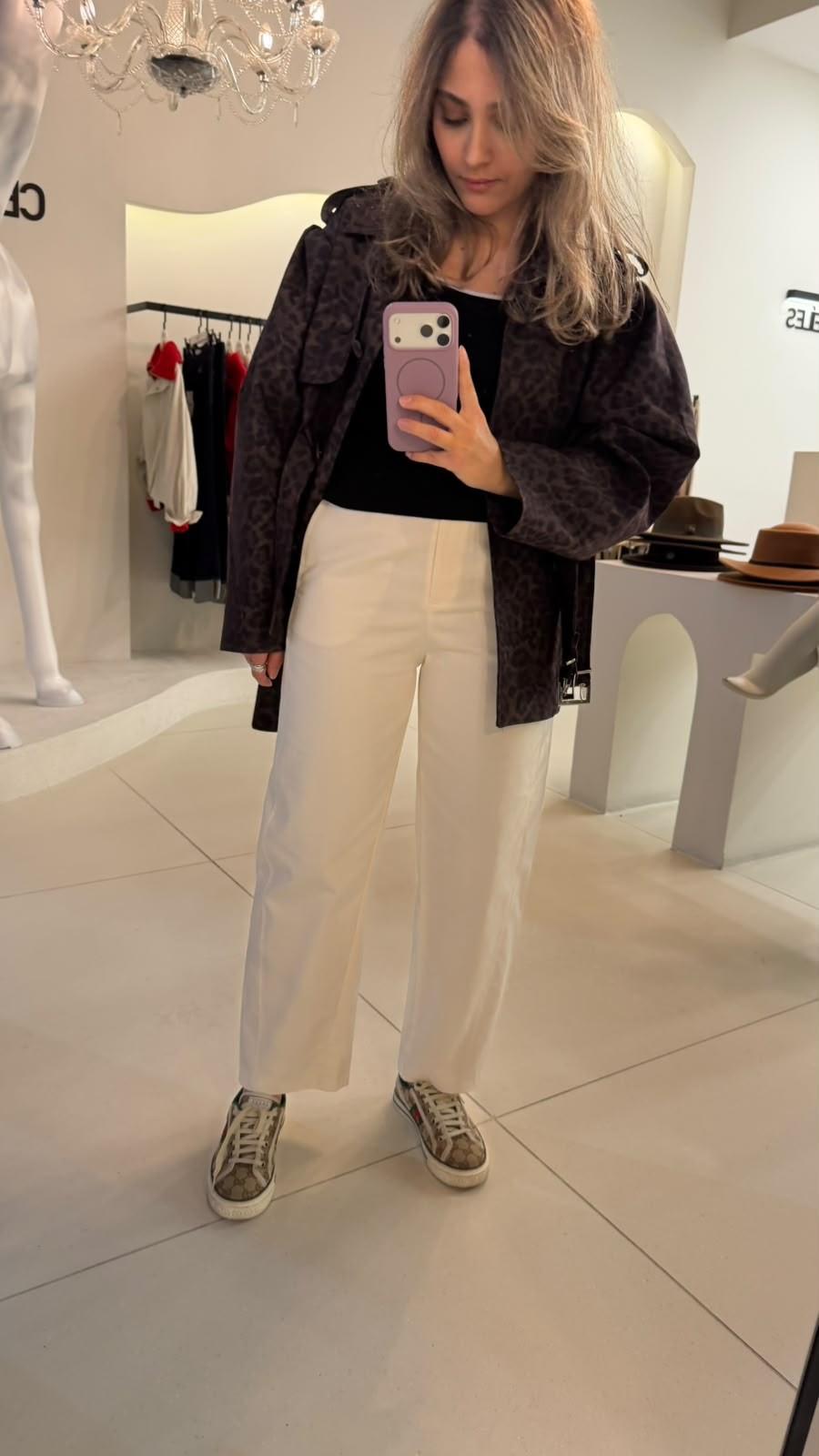 Barel Kesim Ekru Renk Pantalon