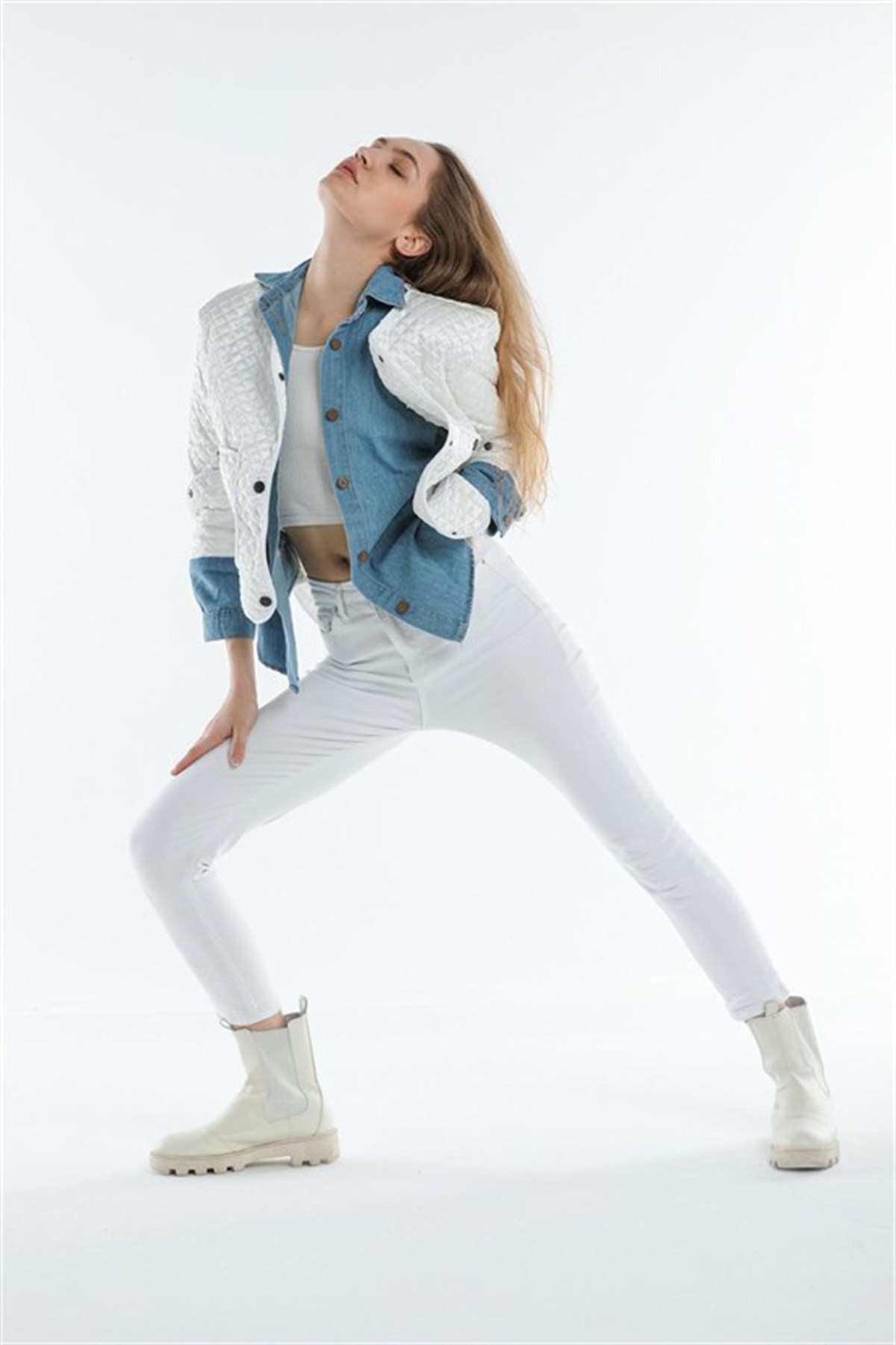 Bayan Jean Detaylı Kapütüne Ceket 03446