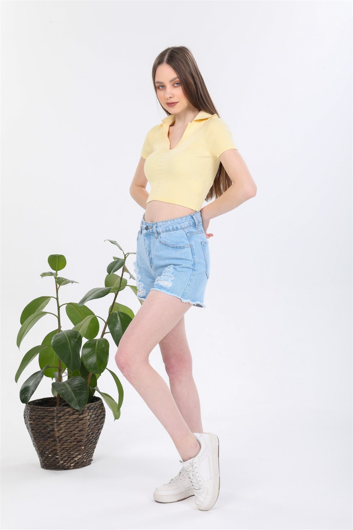 Bayan Yeni Model Kot Şort 213227