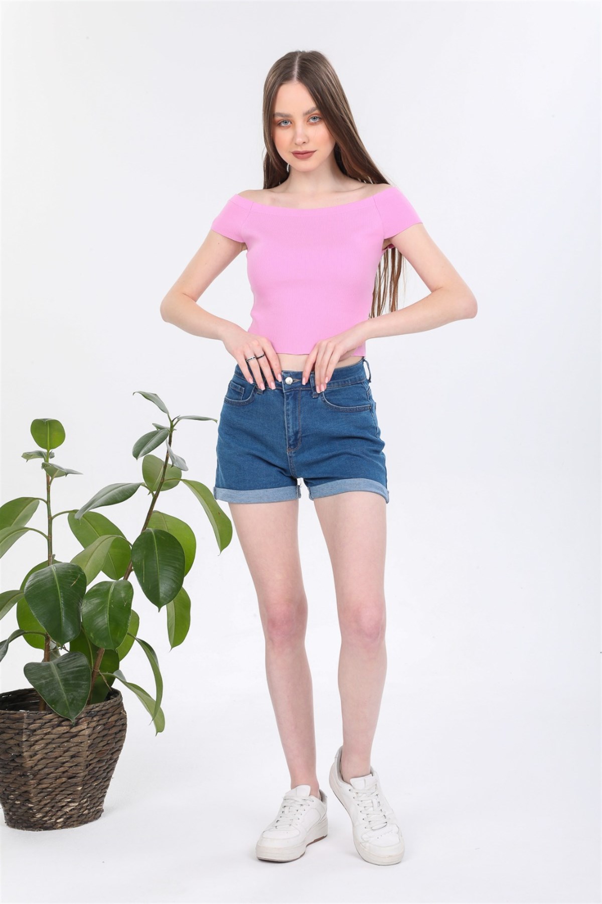 Bayan Yeni Model Kot Şort 221107