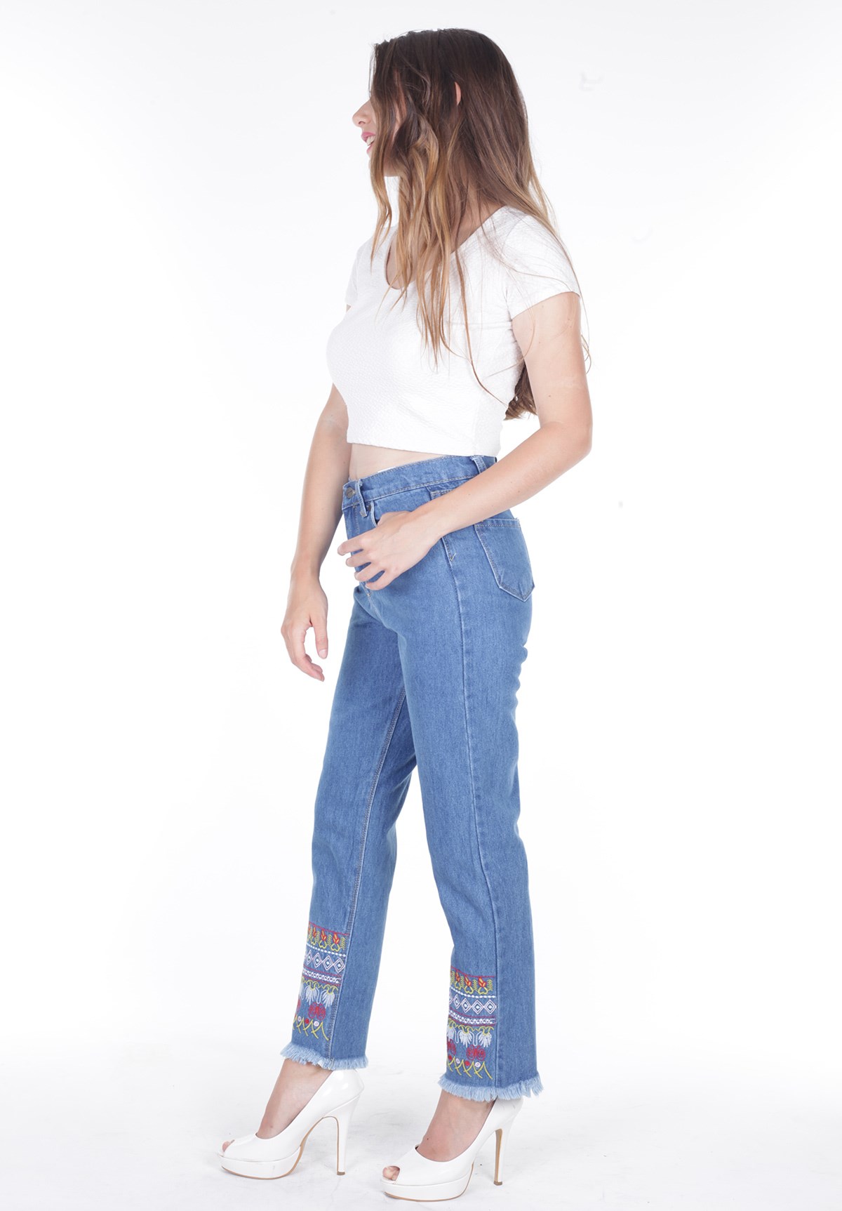Kilim Desenli Paçası Püsküllü Bayan Mom Pantolon