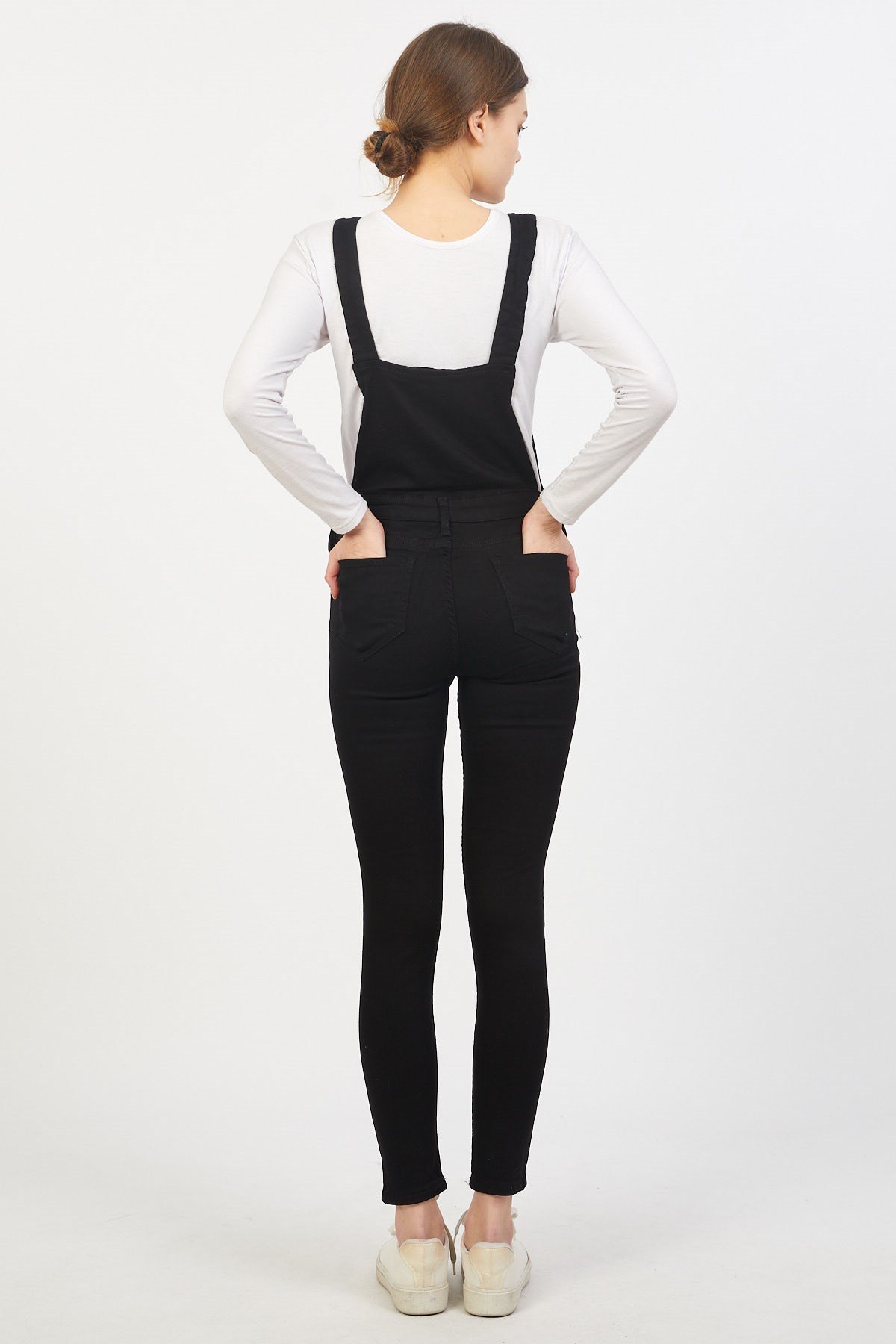 Siyah Desenli Ön Cepli Salopet Tulum