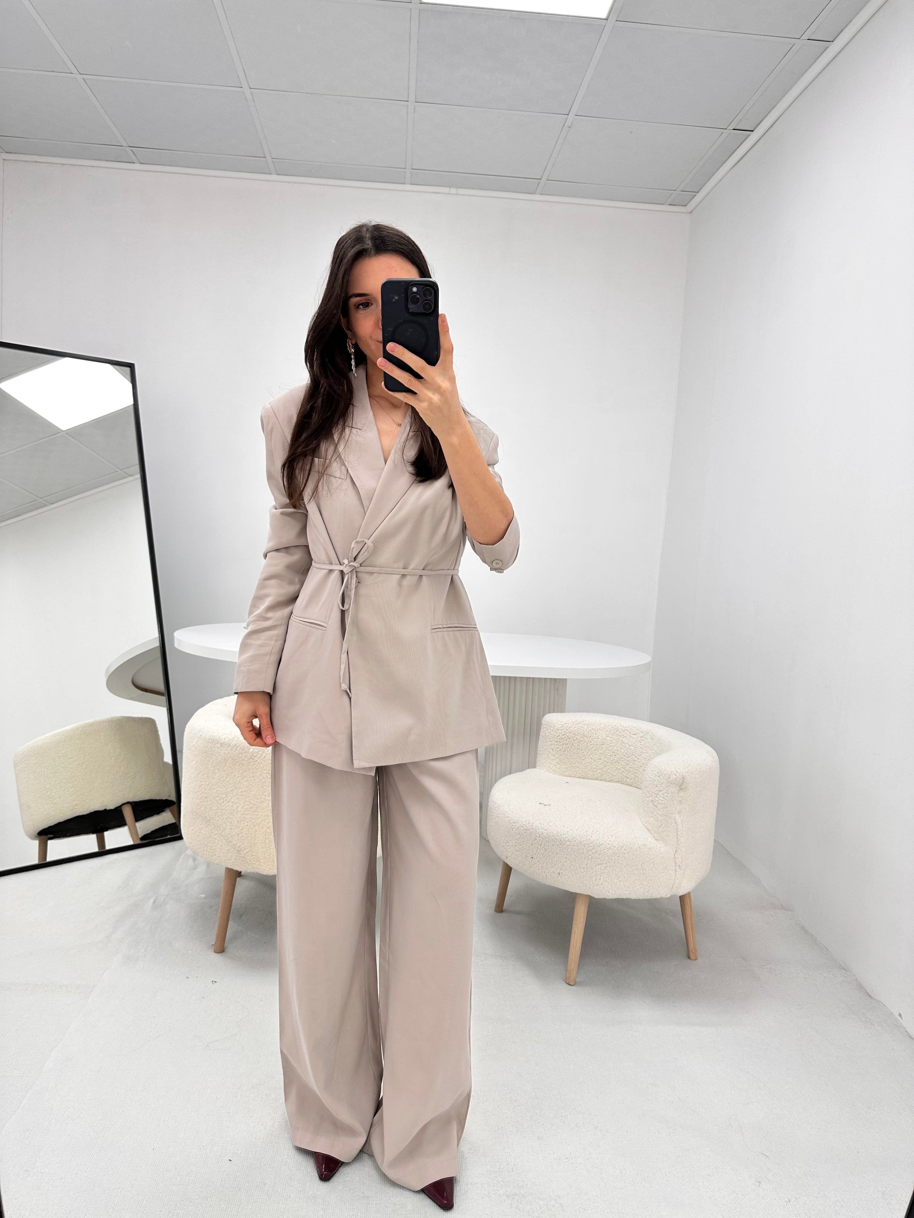 Bağlama Detaylı Taş Blazer Ceket Pantolon  Takım  
