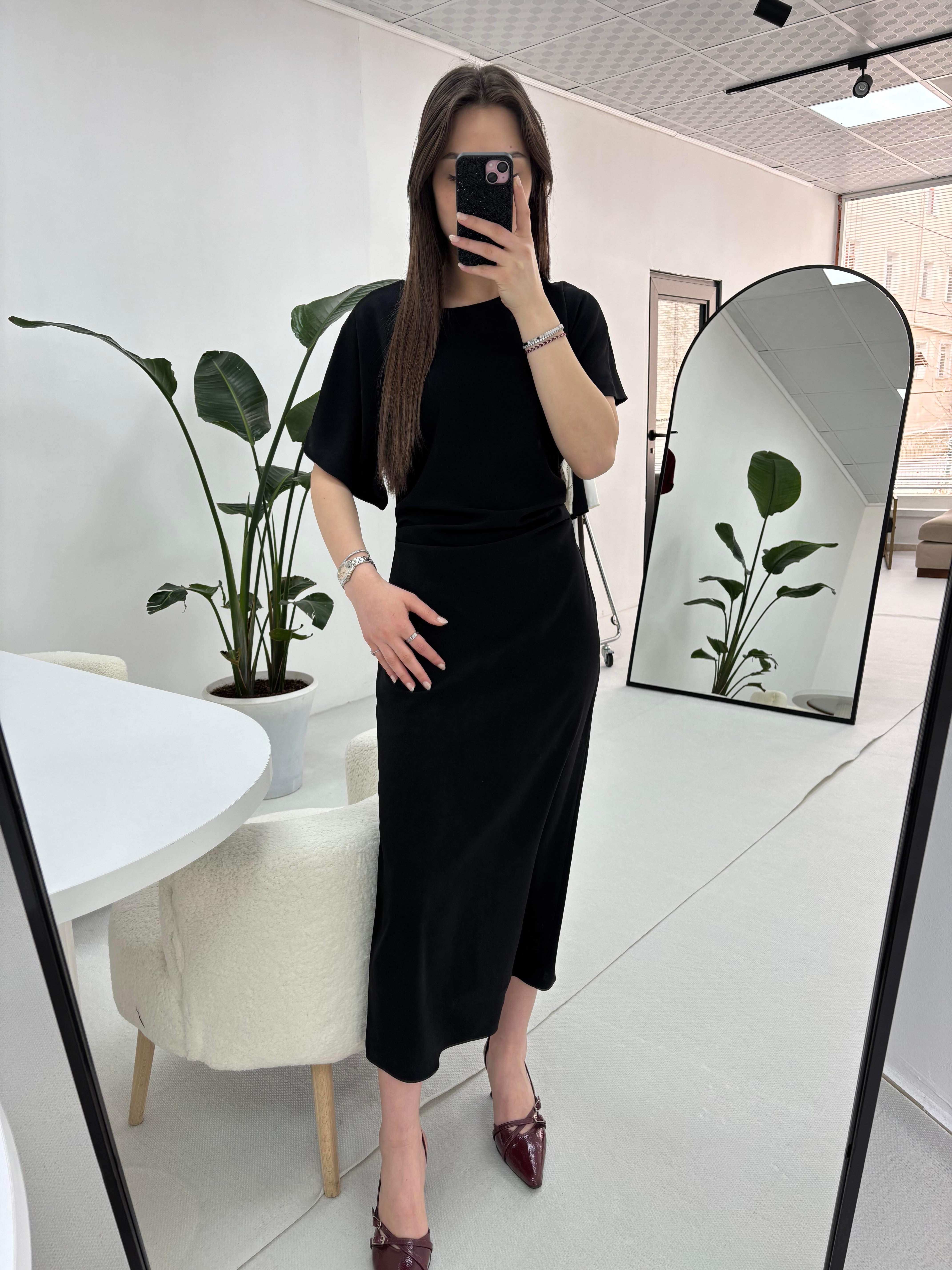 Belden Drape Detaylı Siyah Elbise 