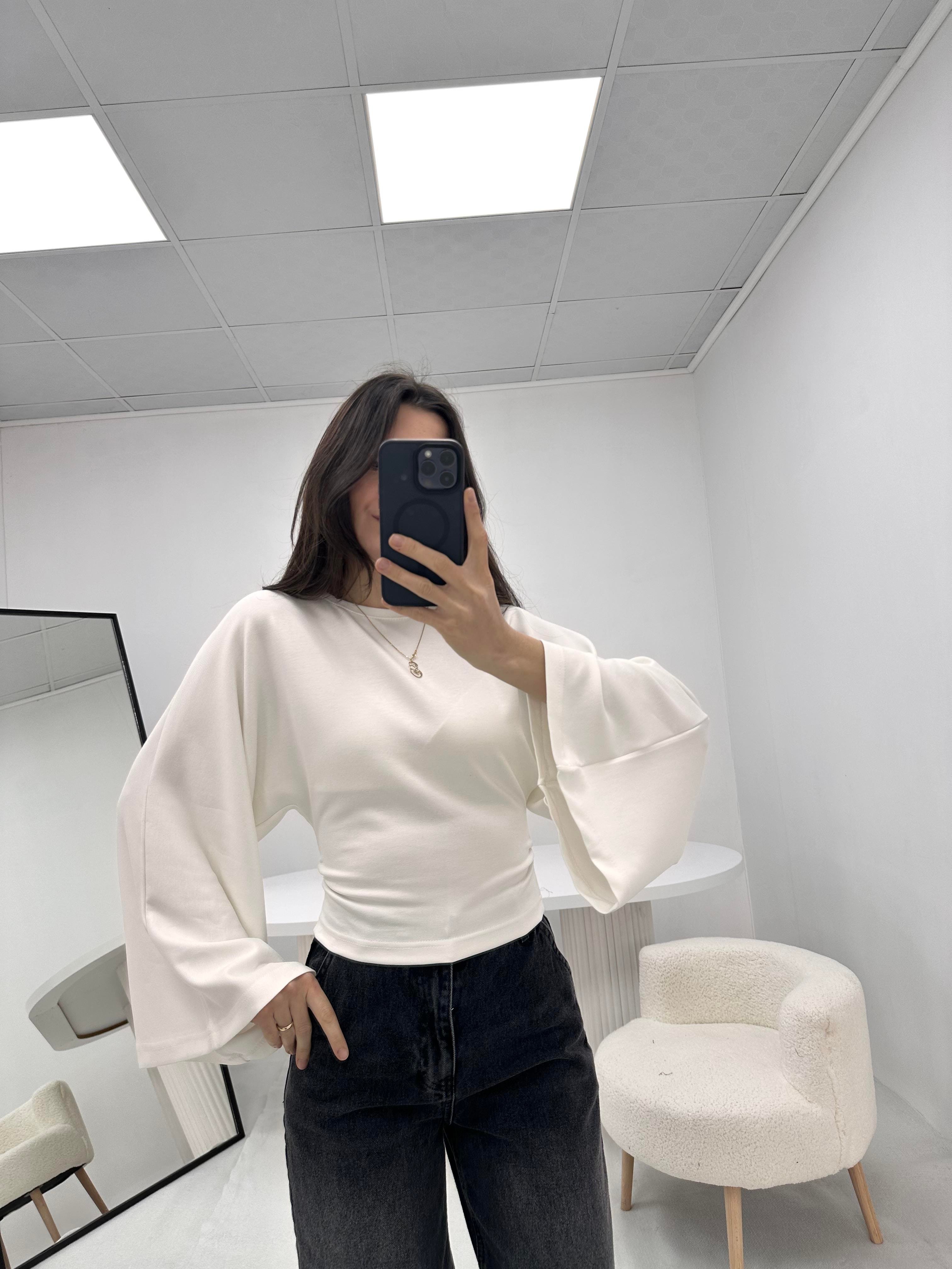 Belden Pens Detaylı Beyaz  Bluz 