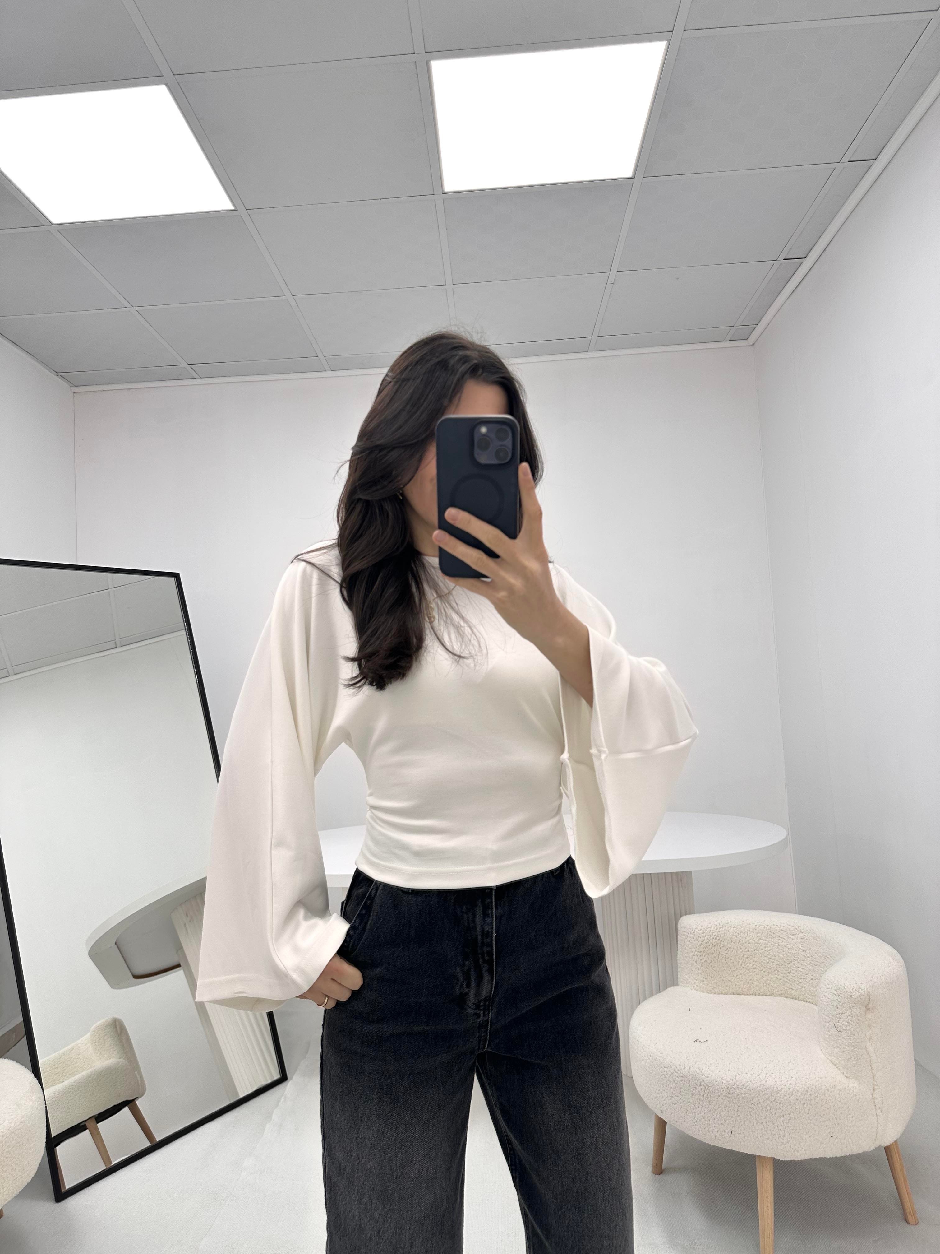 Belden Pens Detaylı Beyaz  Bluz 