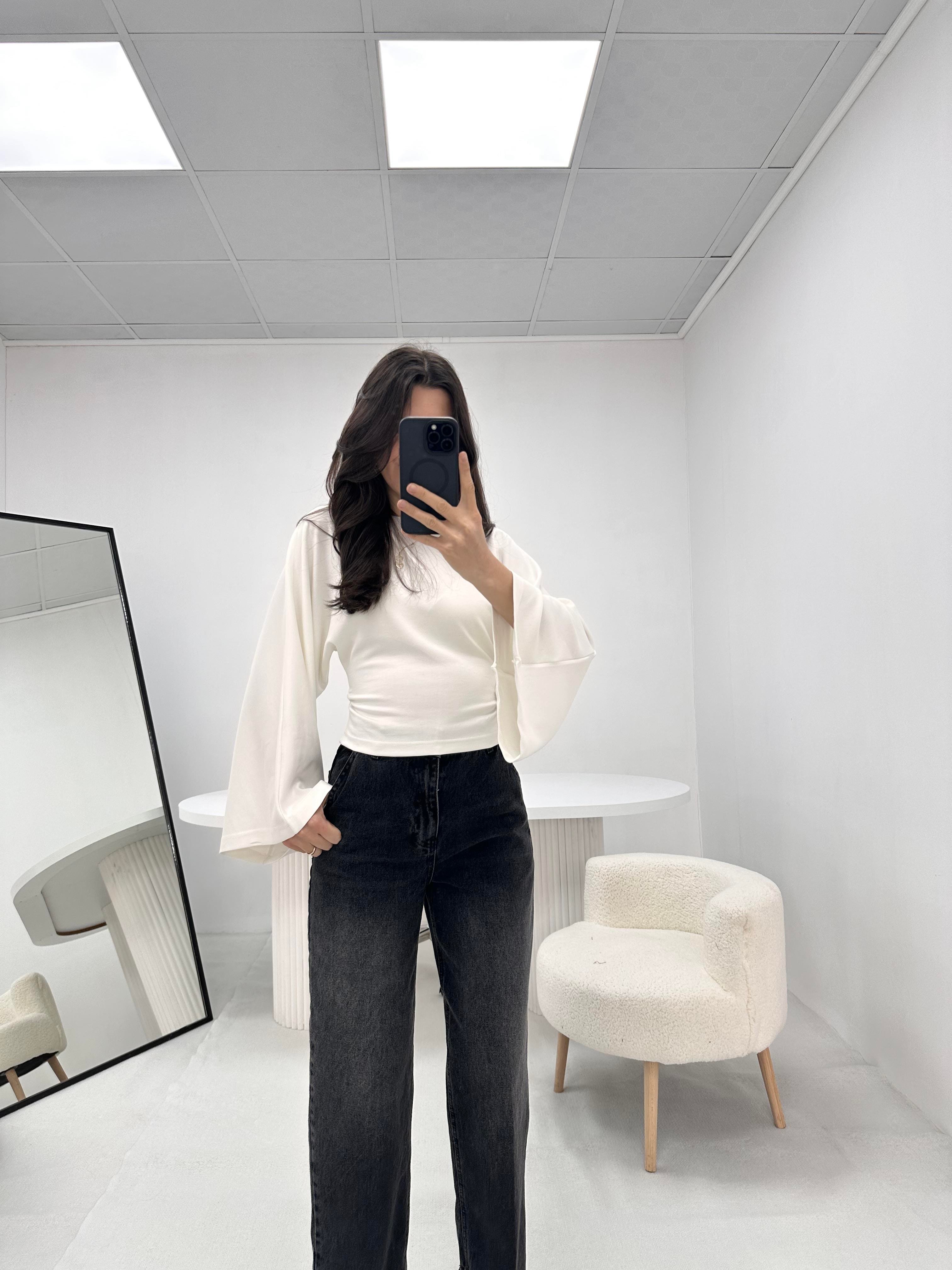 Belden Pens Detaylı Beyaz  Bluz 