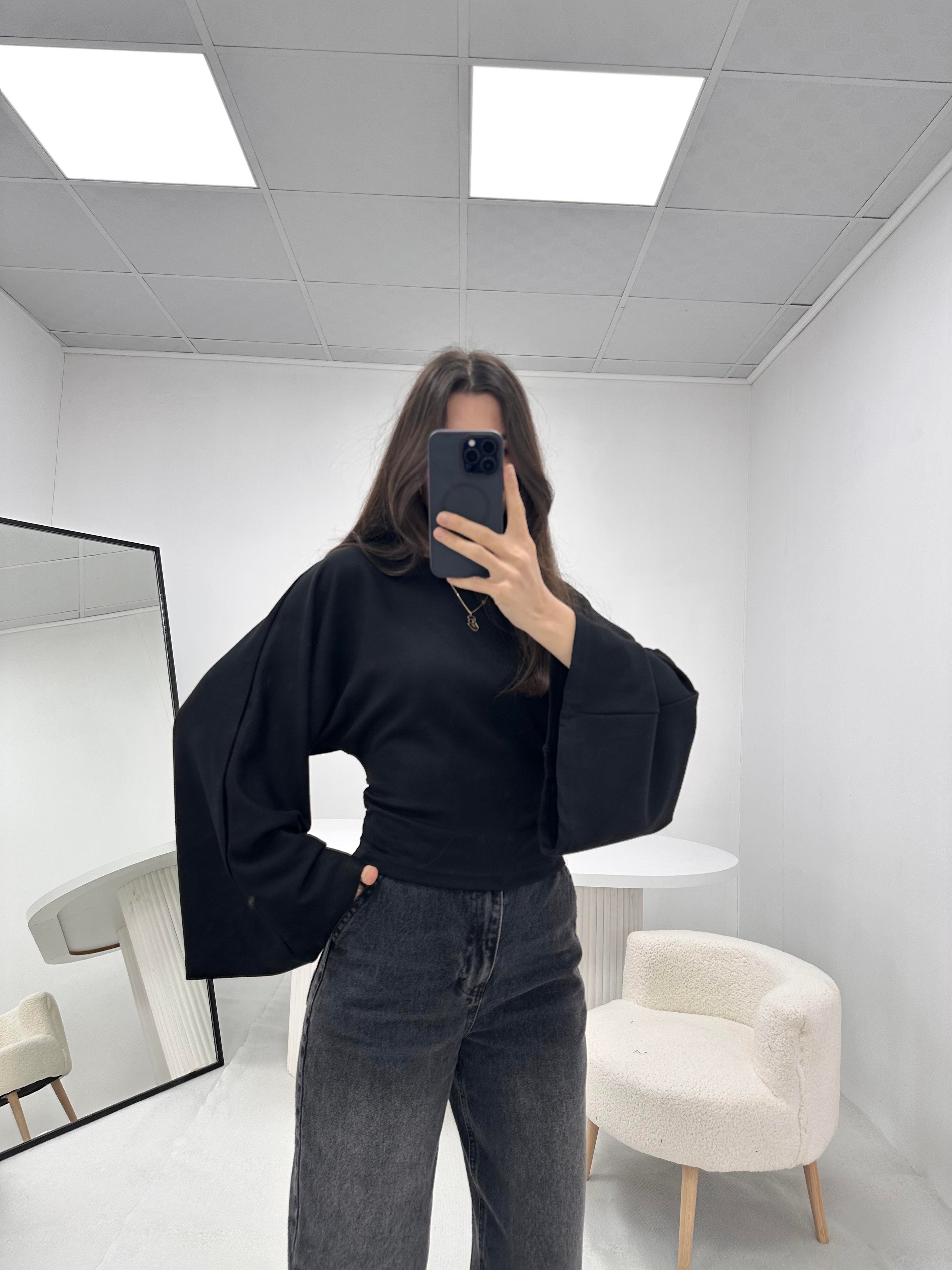 Belden Pens Detaylı Siyah Bluz 