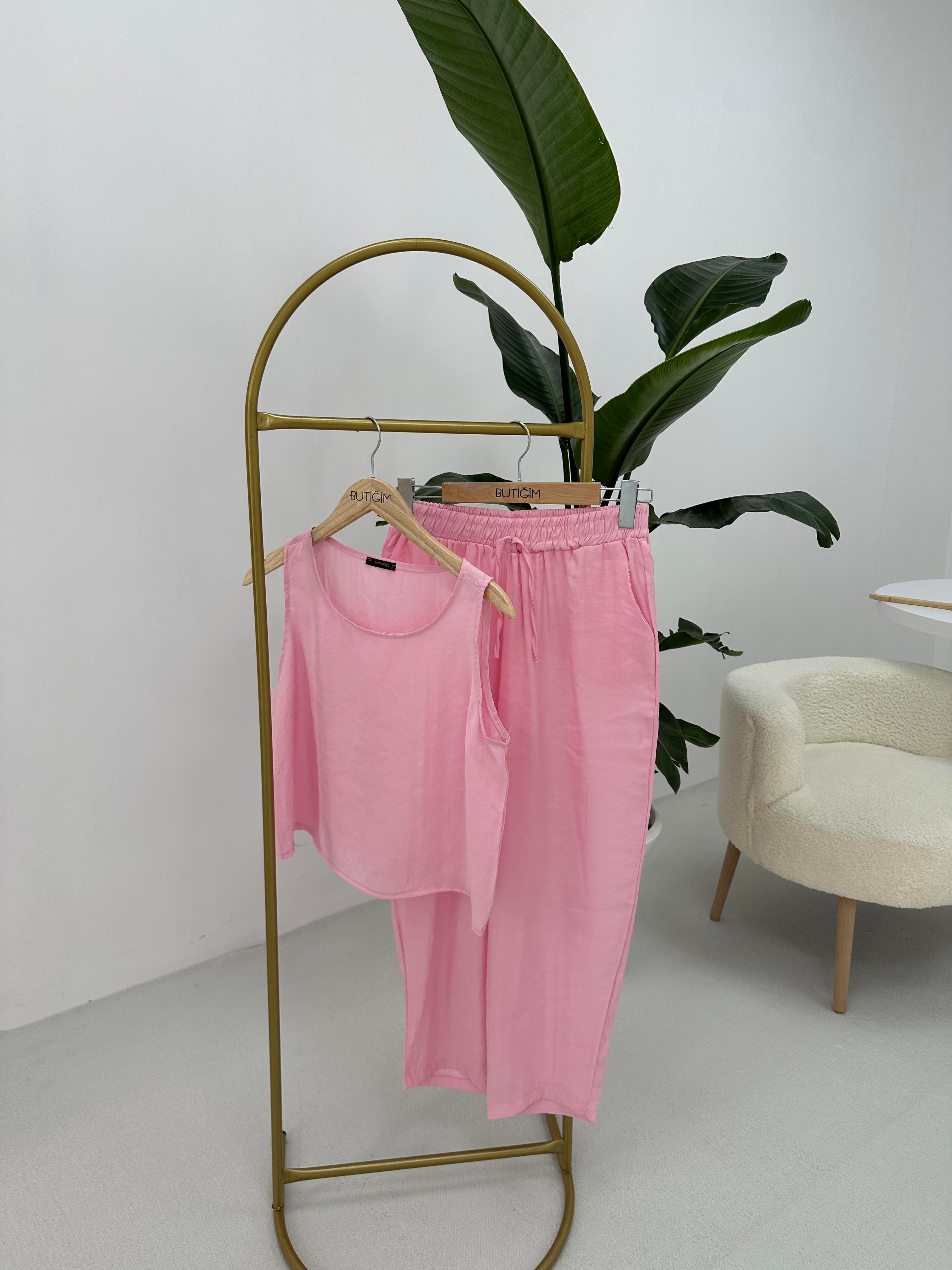 Beli Bağlamalı Pembe Bluz Pantolon Takım