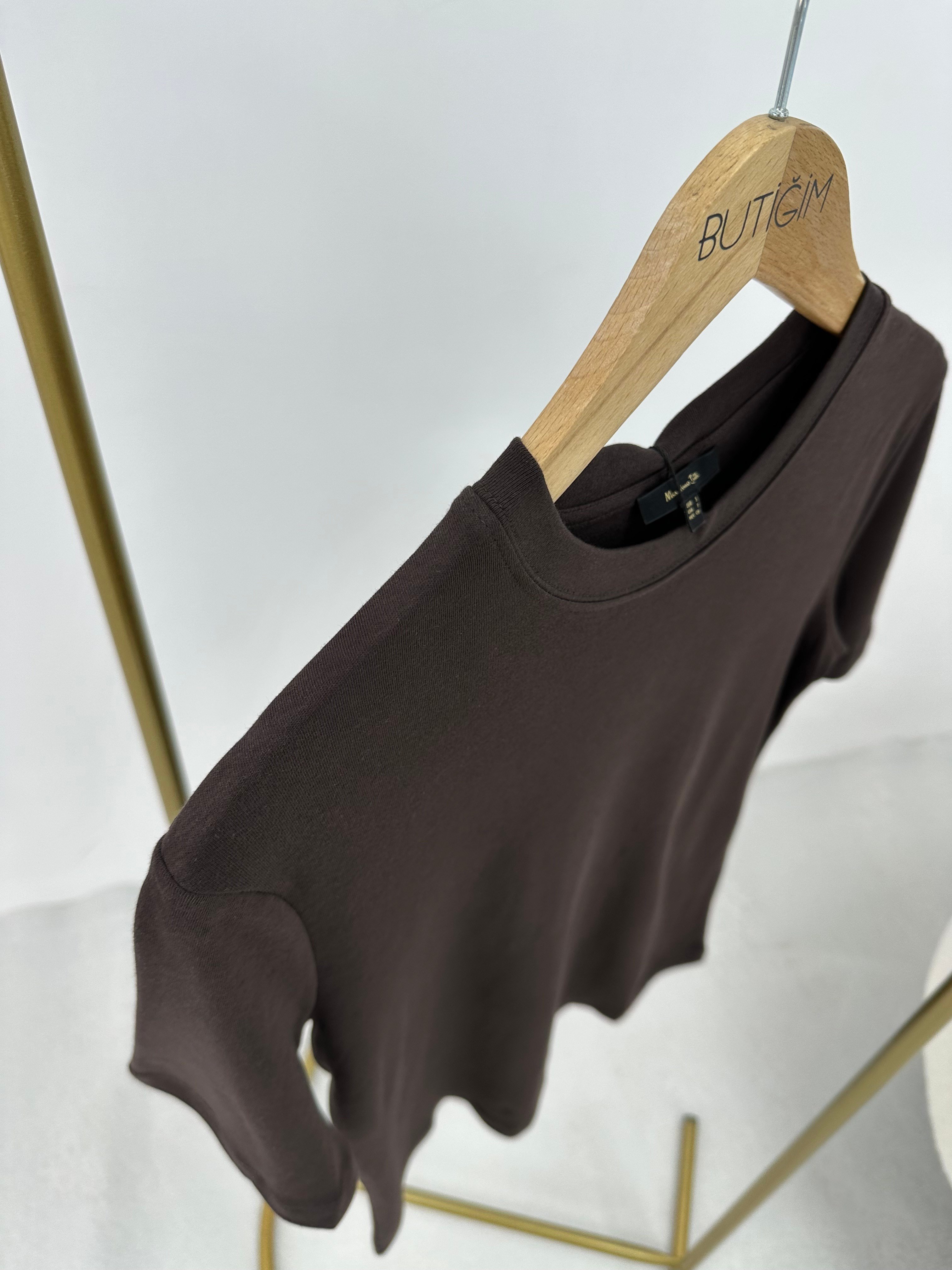 Bisiklet Yaka Kahverengi T-shirt