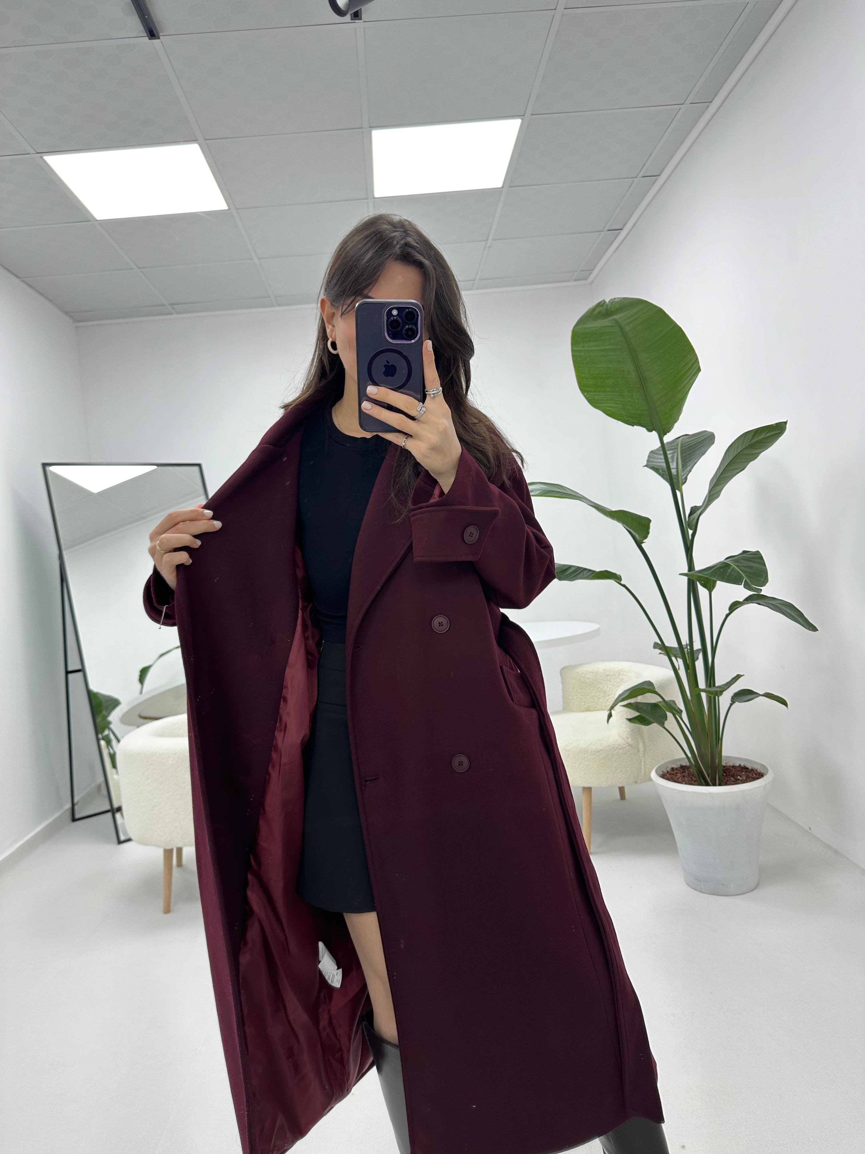 Cep Detaylı Kuşaklı Bordo Kaban 