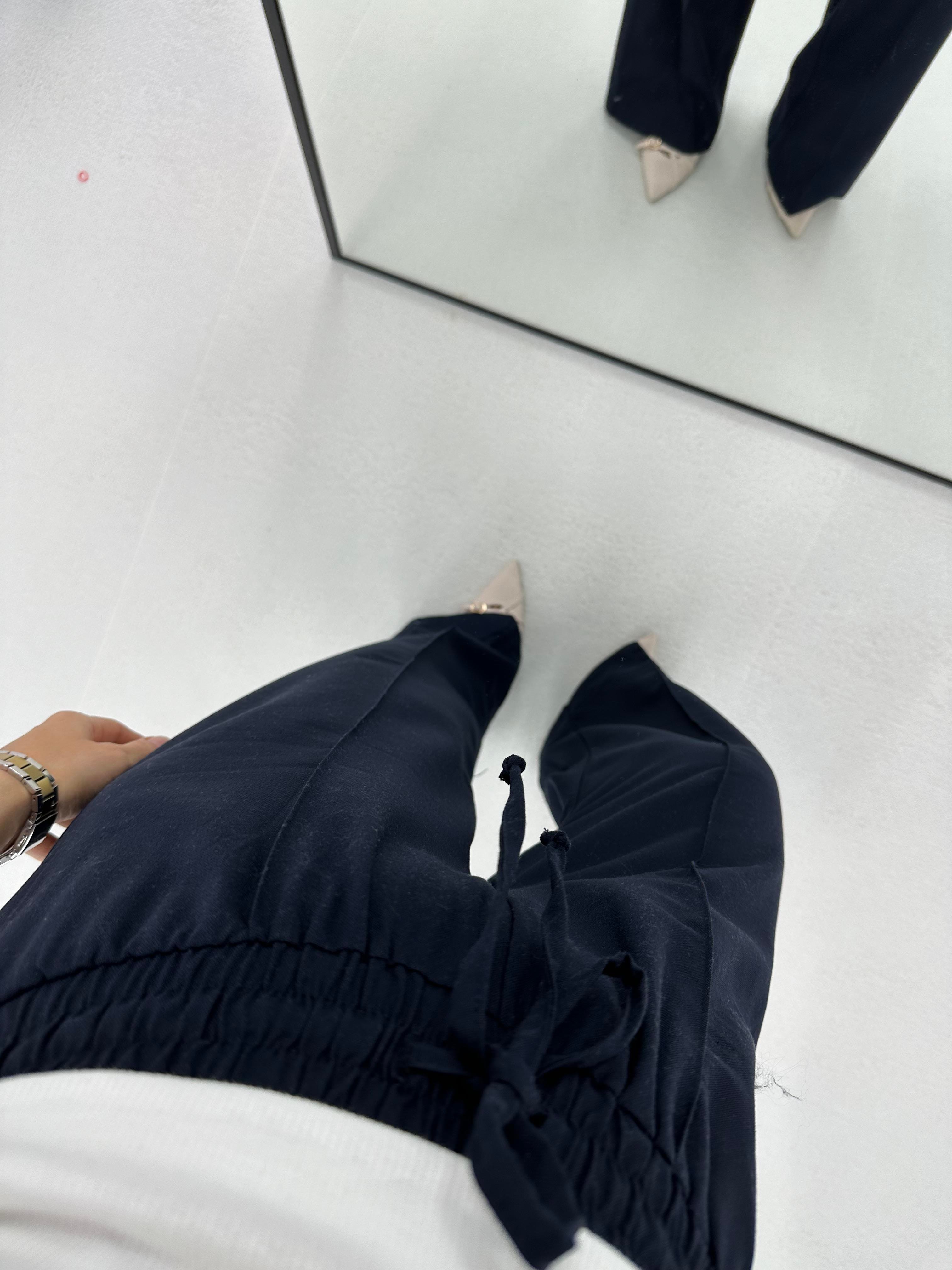 Dikiş detaylı Beli Lastikli Lacivert Pantolon 