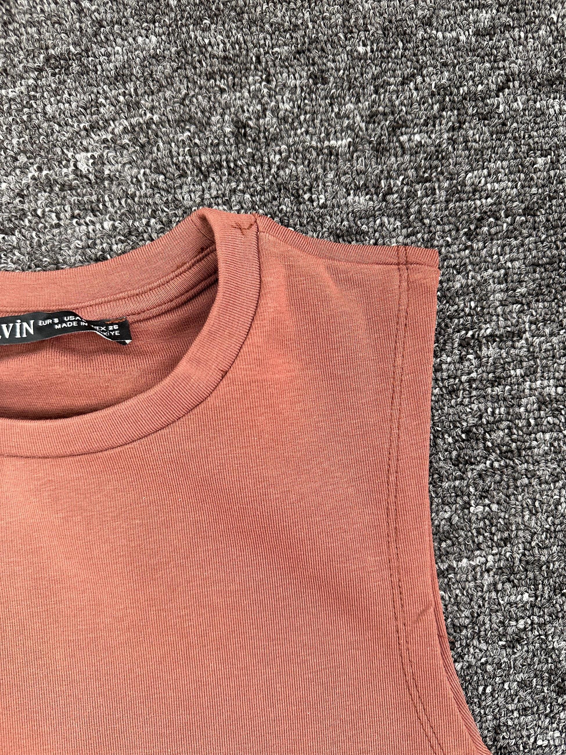 DİLVİN SIFIR YAKA CROP