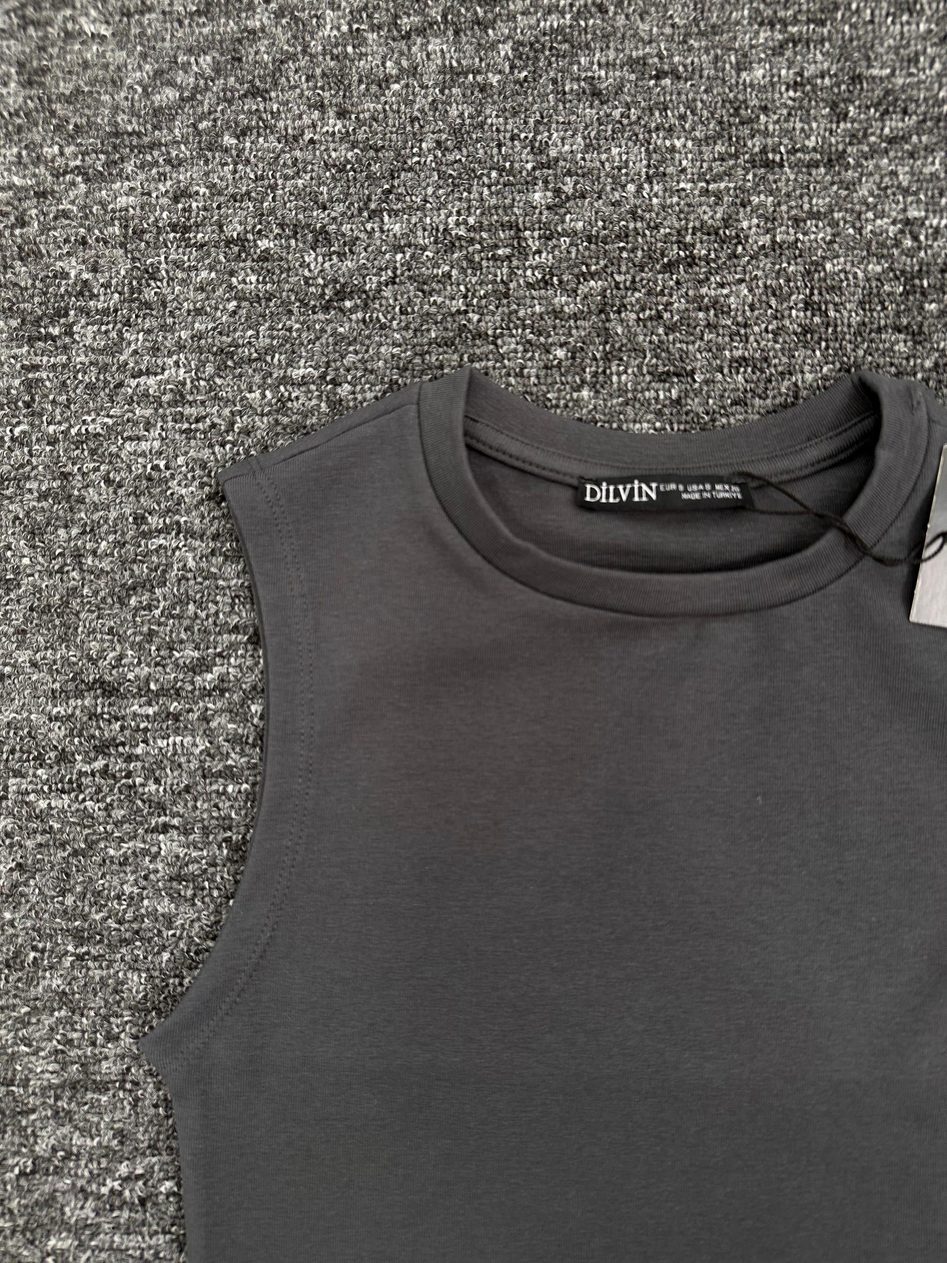 DİLVİN SIFIR YAKA CROP