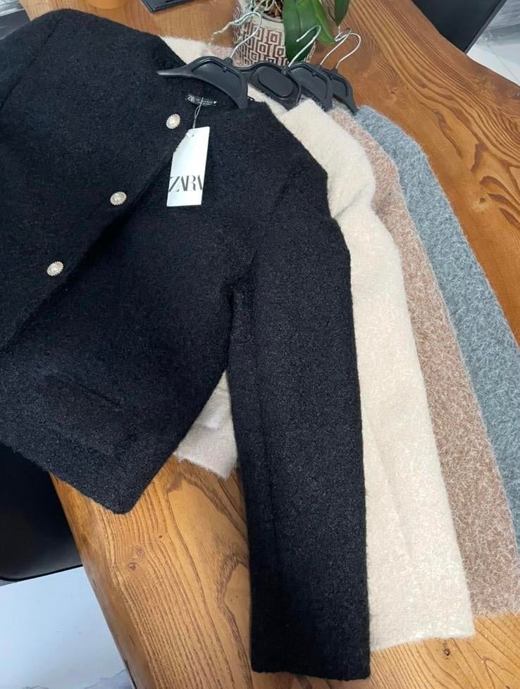 Düğme Detaylı Kaşe Siyah  Ceket 