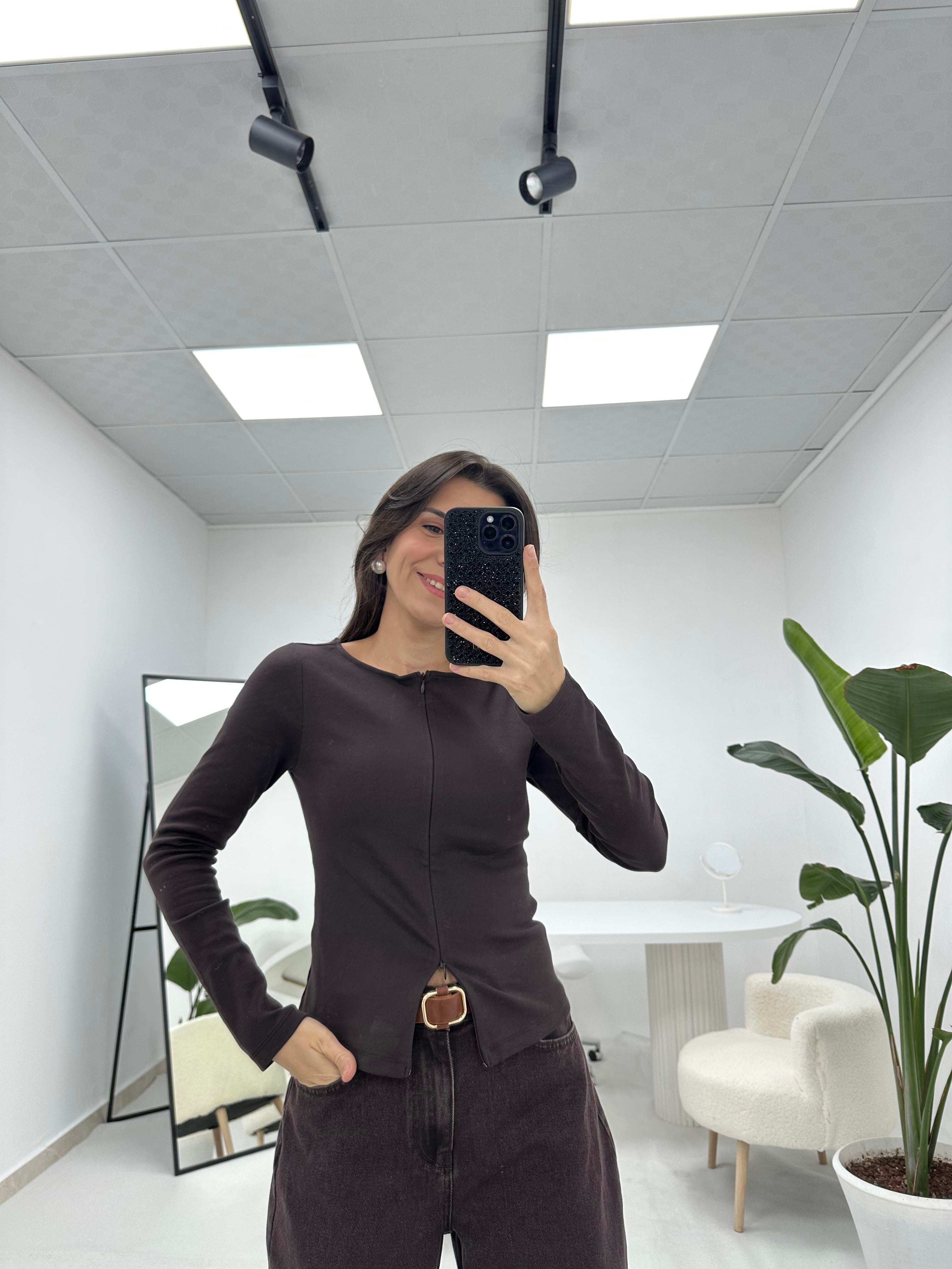 Fermuar Detaylı Uzun Kollu Kahverengi Bluz 