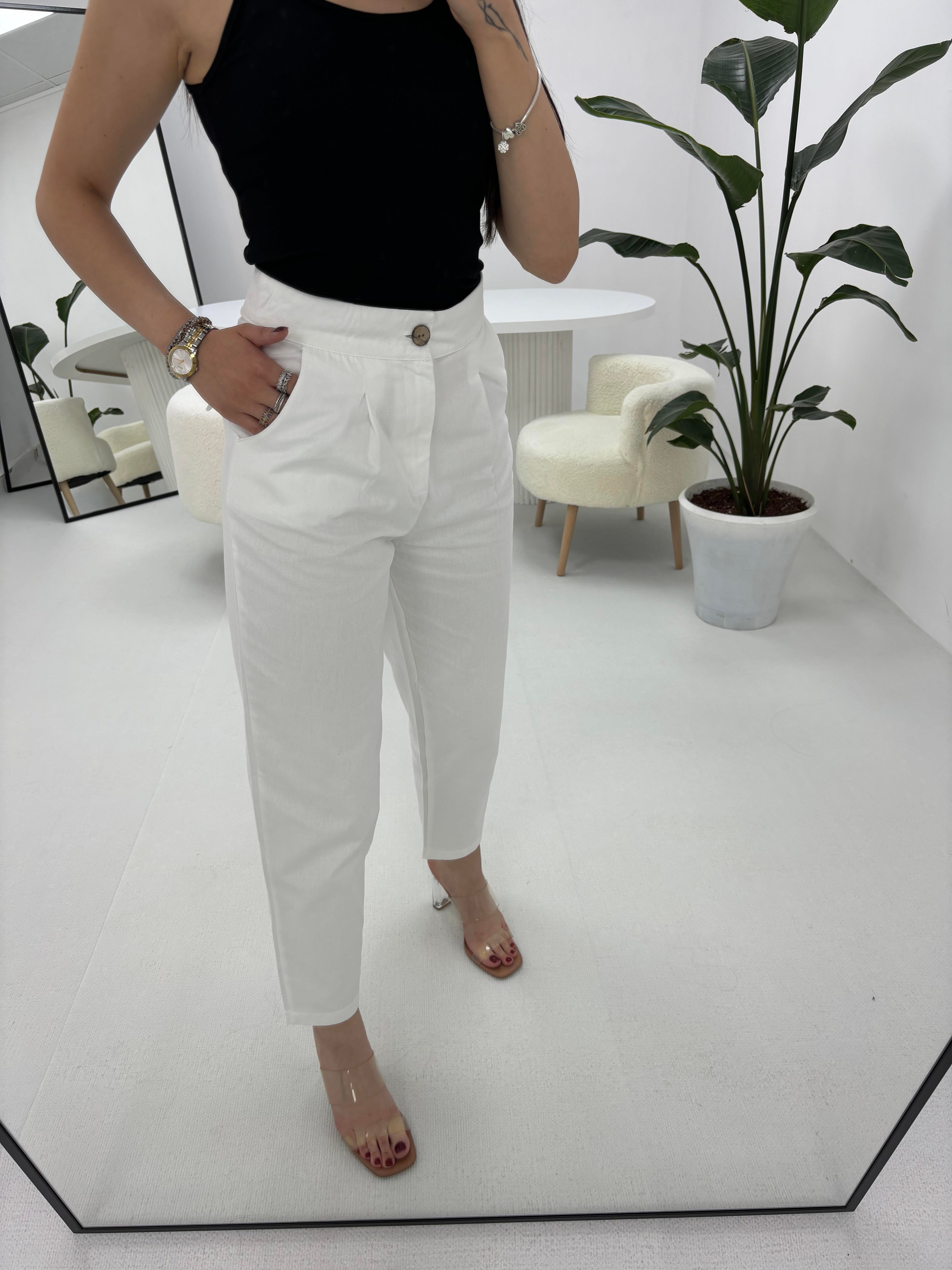 Gabardin Kumaş Havuç Model Beyaz Pantolon 