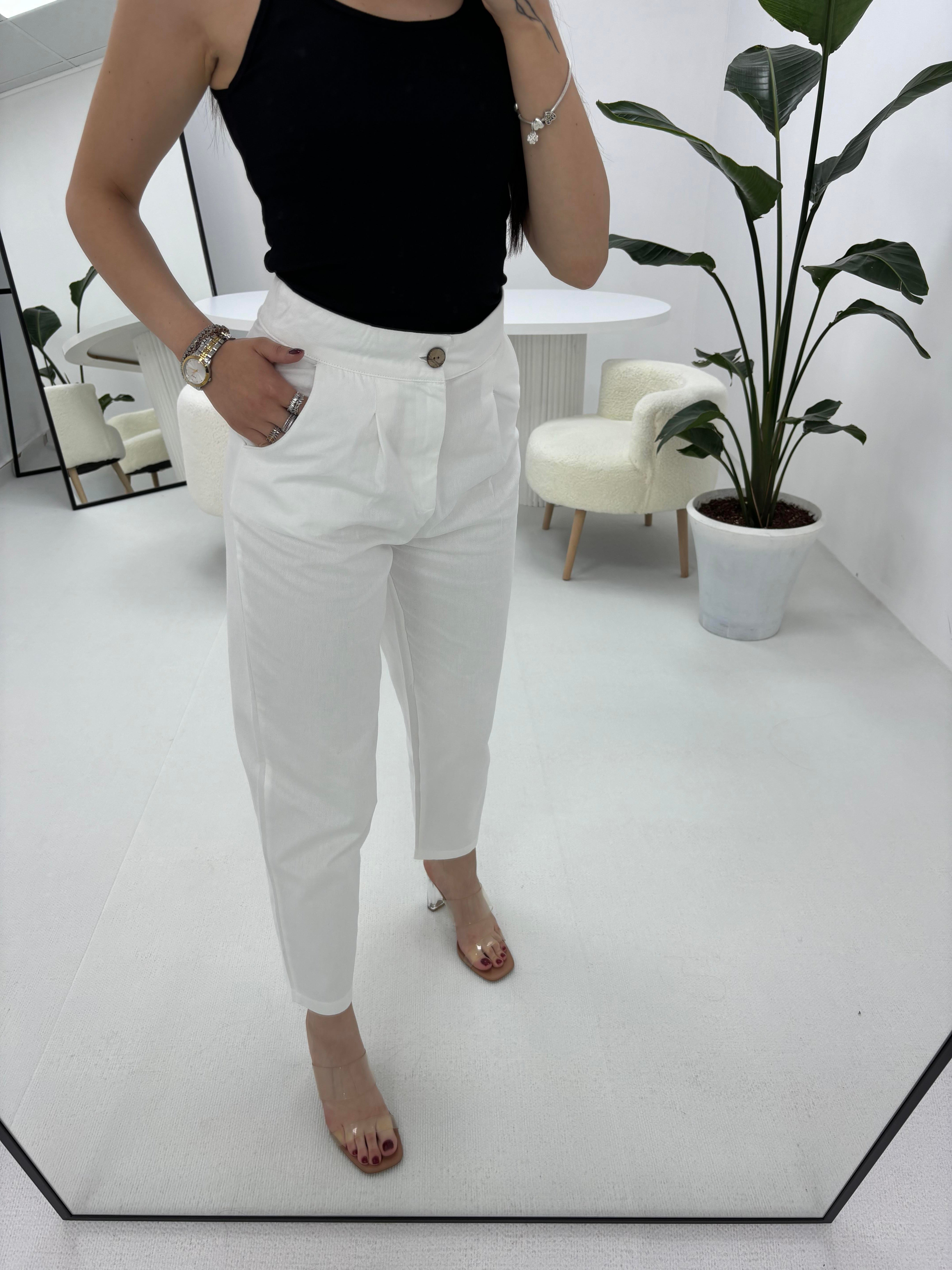 Gabardin Kumaş Havuç Model Beyaz Pantolon 