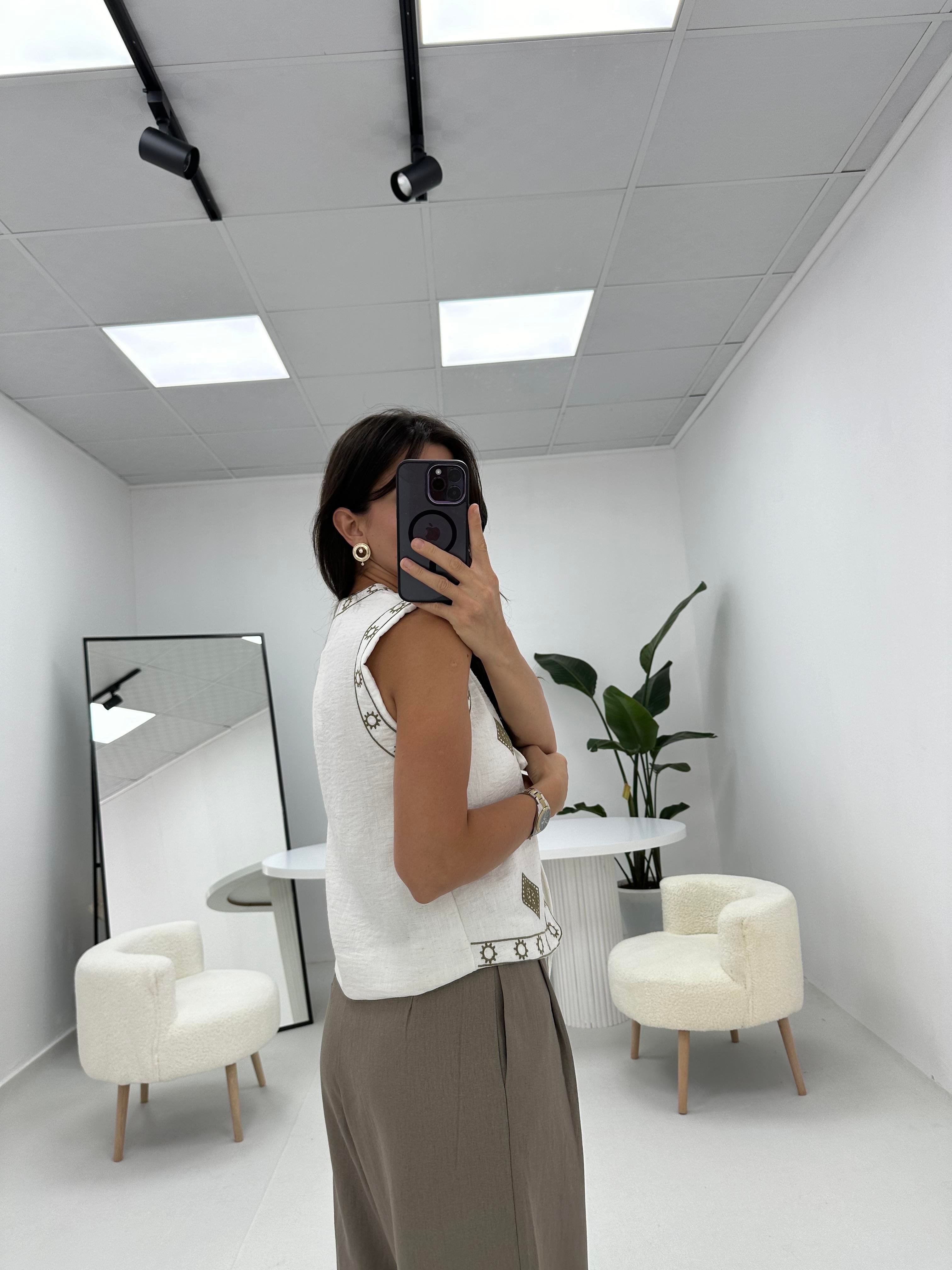 Geometrik Nakış Detaylı Yelek 