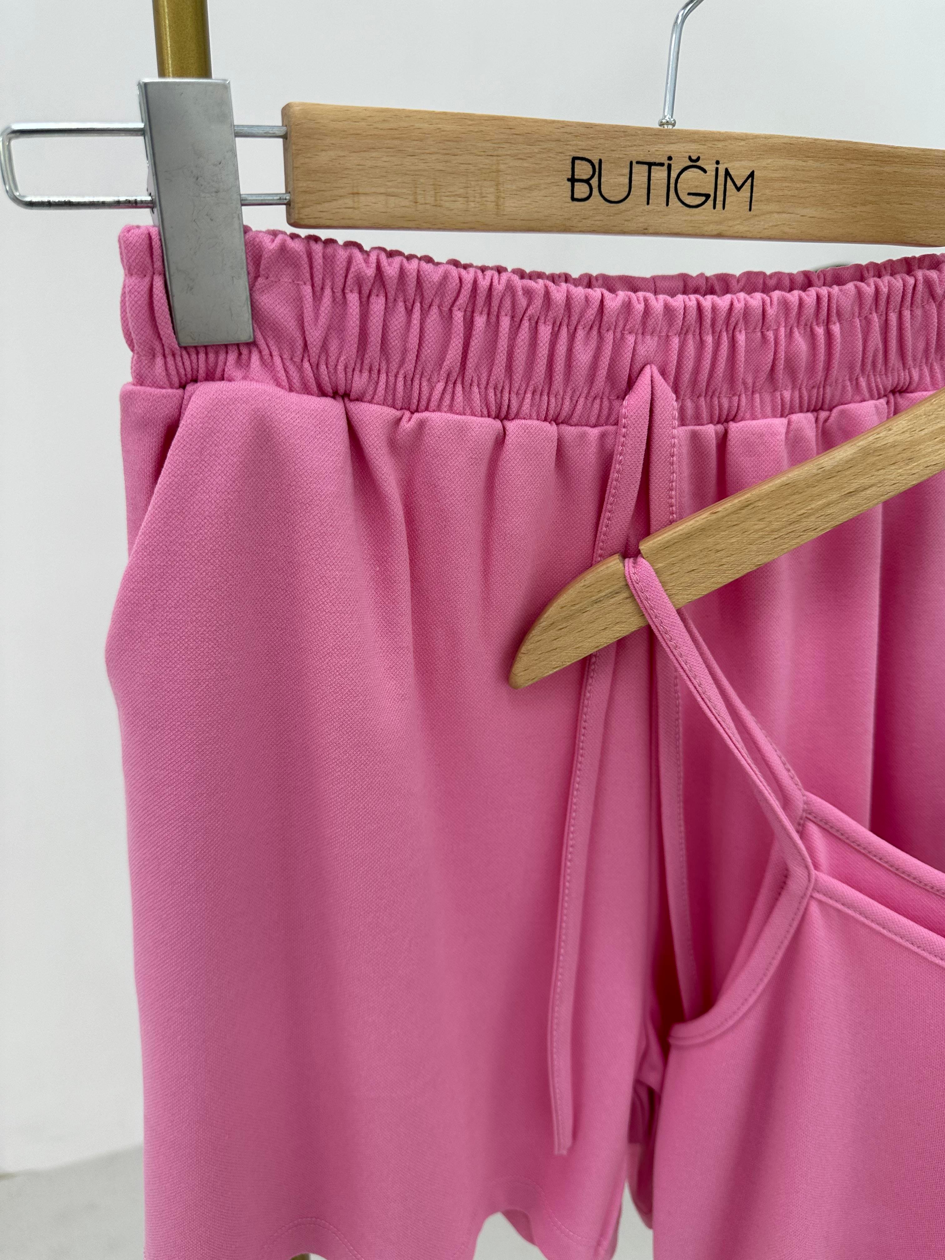 İnce Askılı Bluz Şortlu Pembe Takım