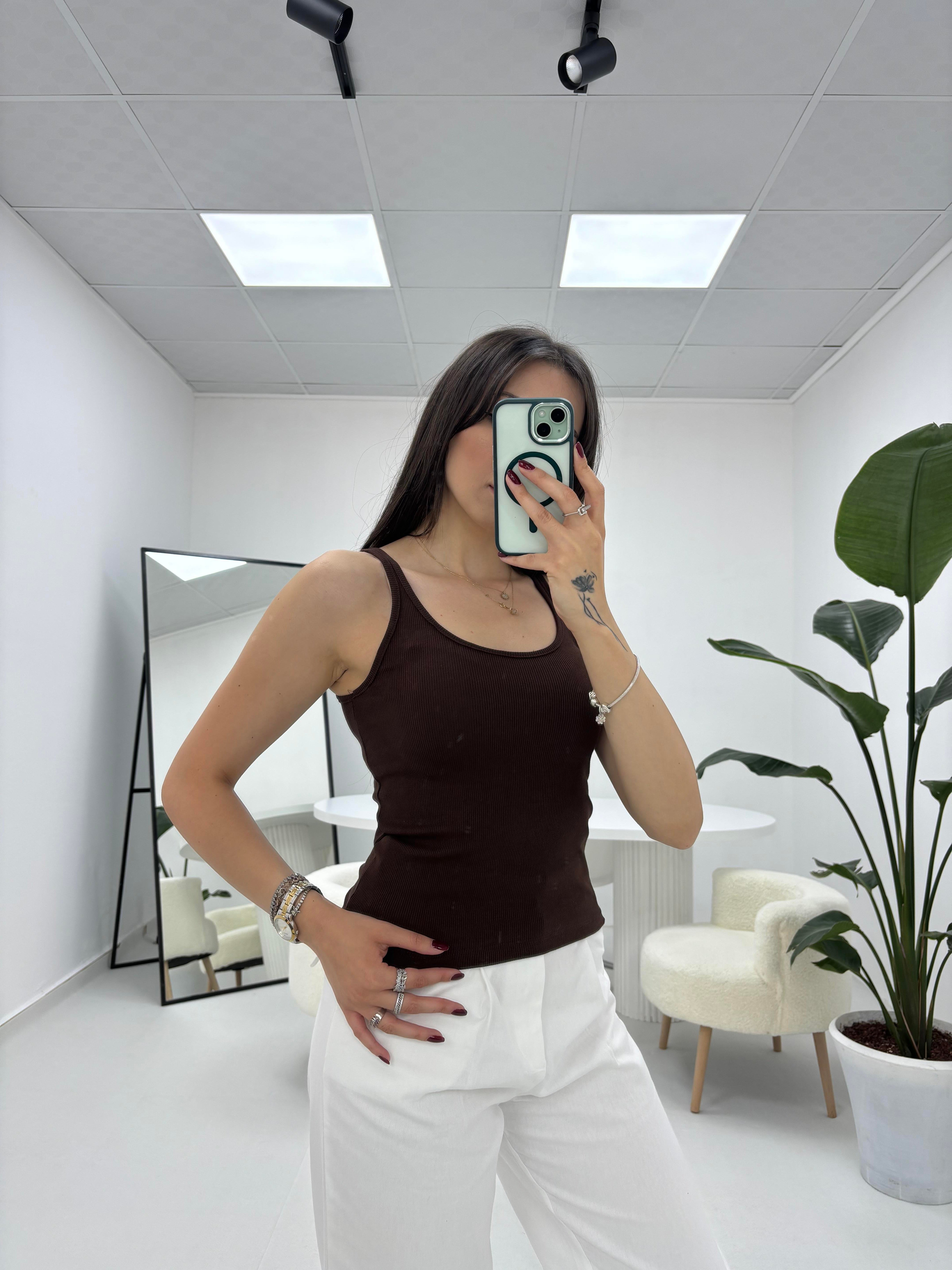 İnce Askılı Fitilli  Oval Yaka Kahverengi Atlet 