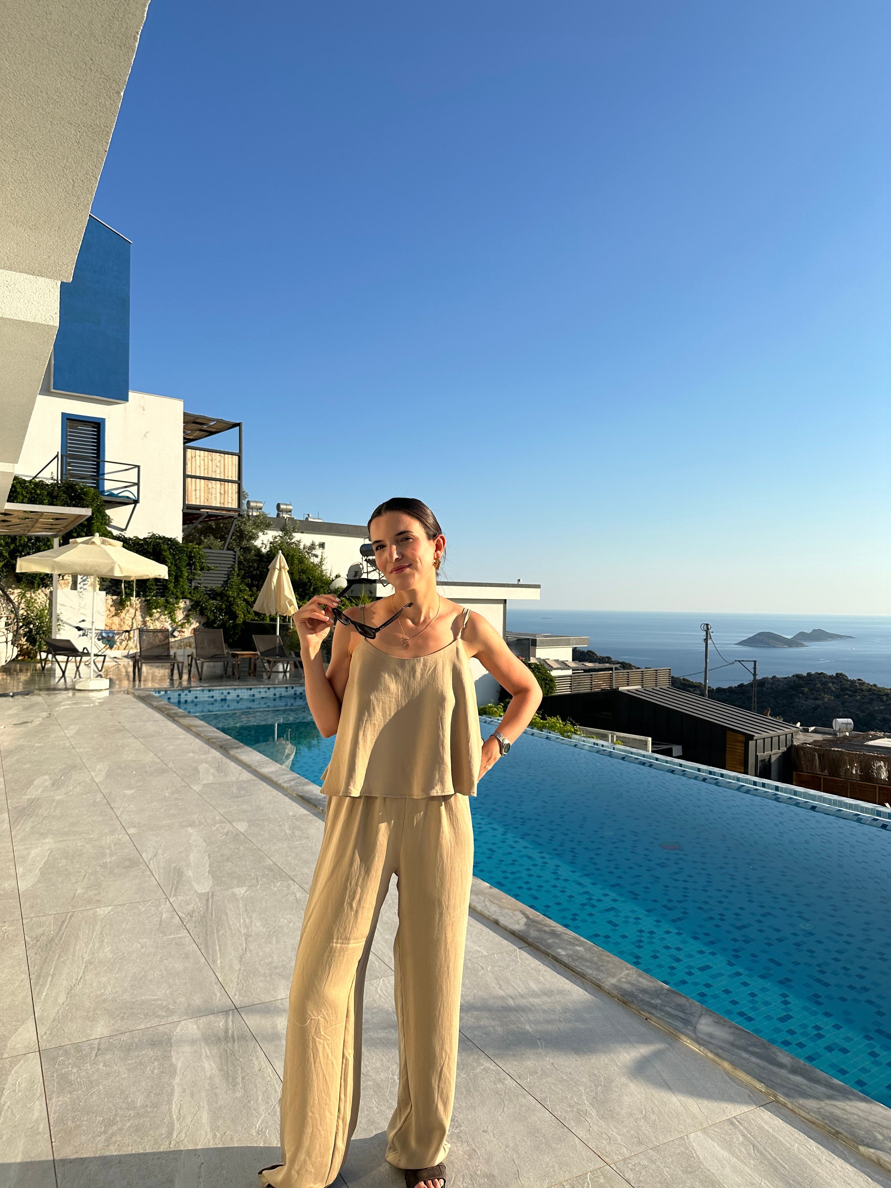 İnce Askılı Vizon Bluz Pantolon Takım