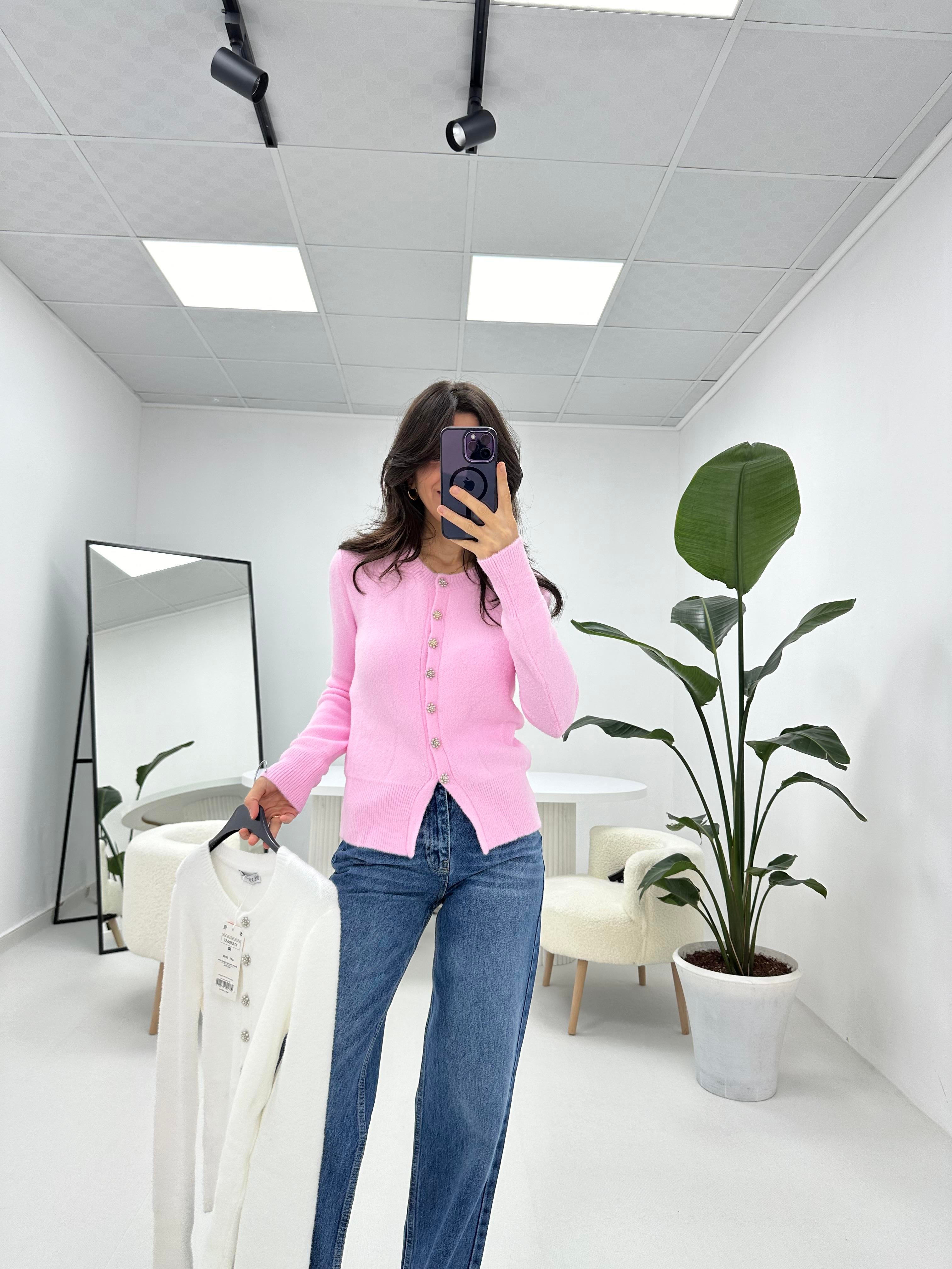 İnci Düğmeli Pembe Hırka 