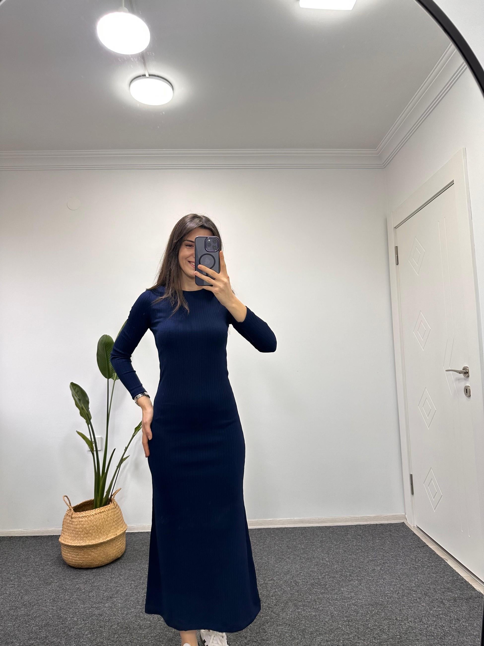 LACİVERT UZUN ÖRME ELBİSE