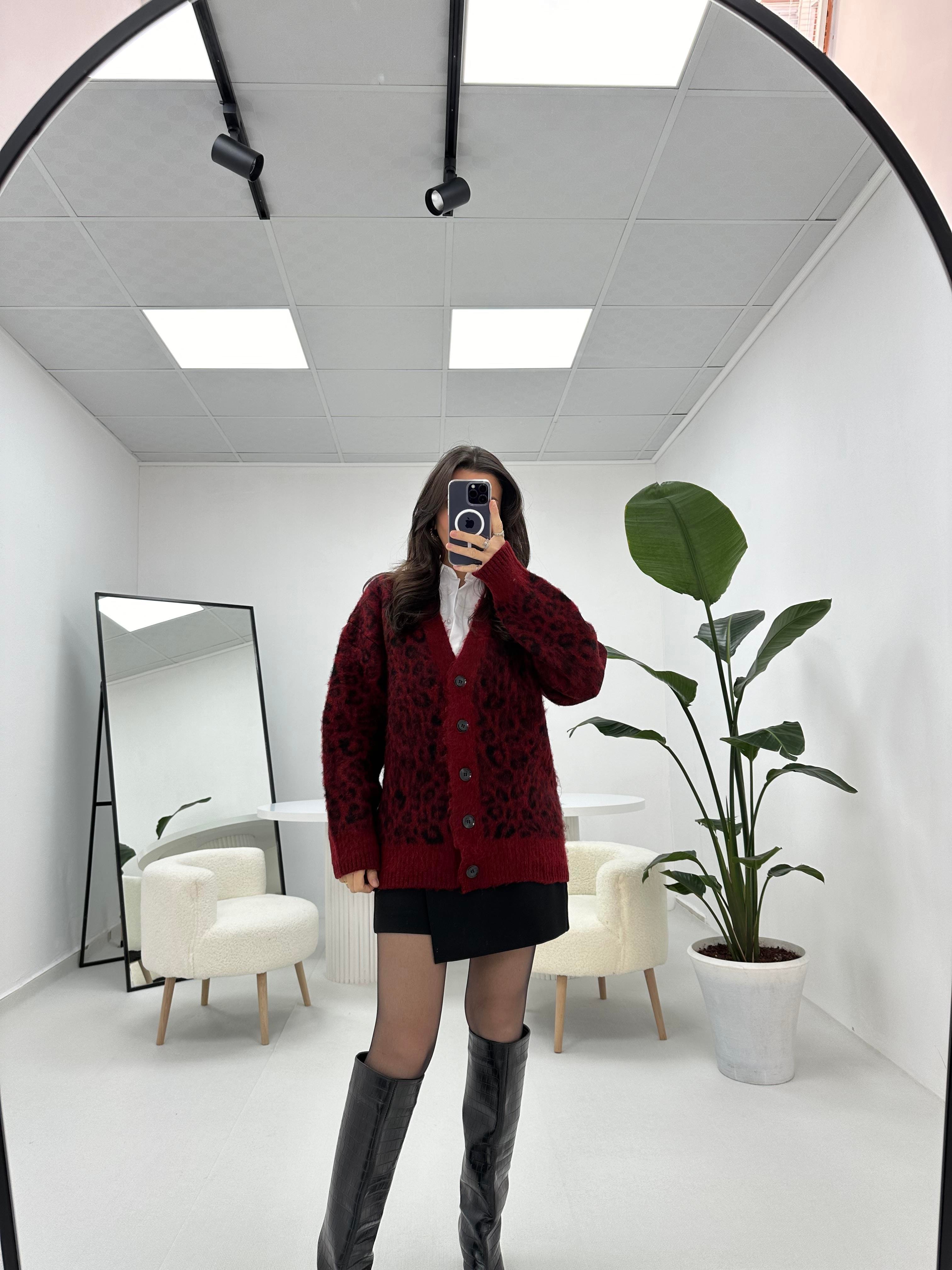 Leopar Desenli Bordo Hırka 
