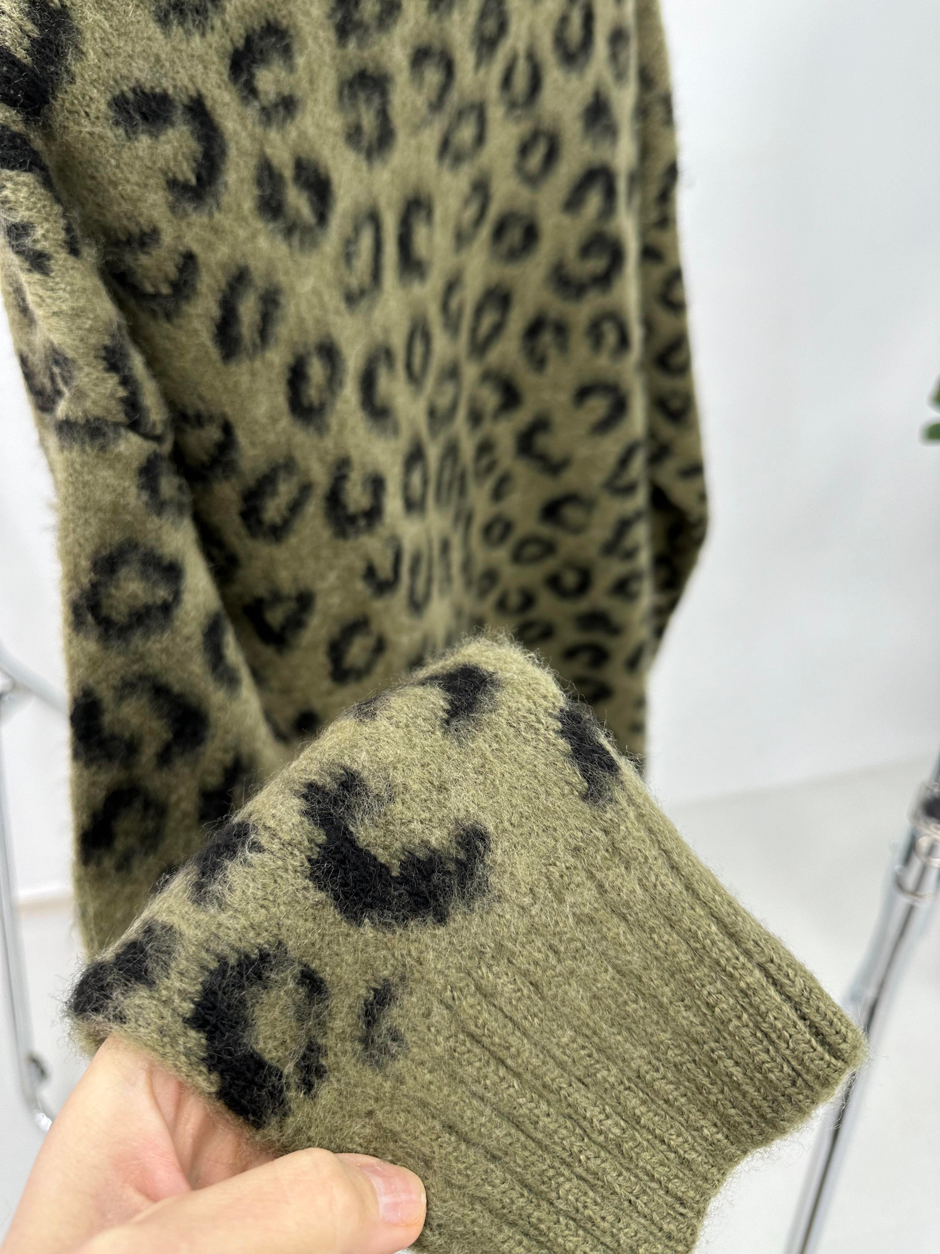 Leopar Desenli Şardonlu Haki  Kazak