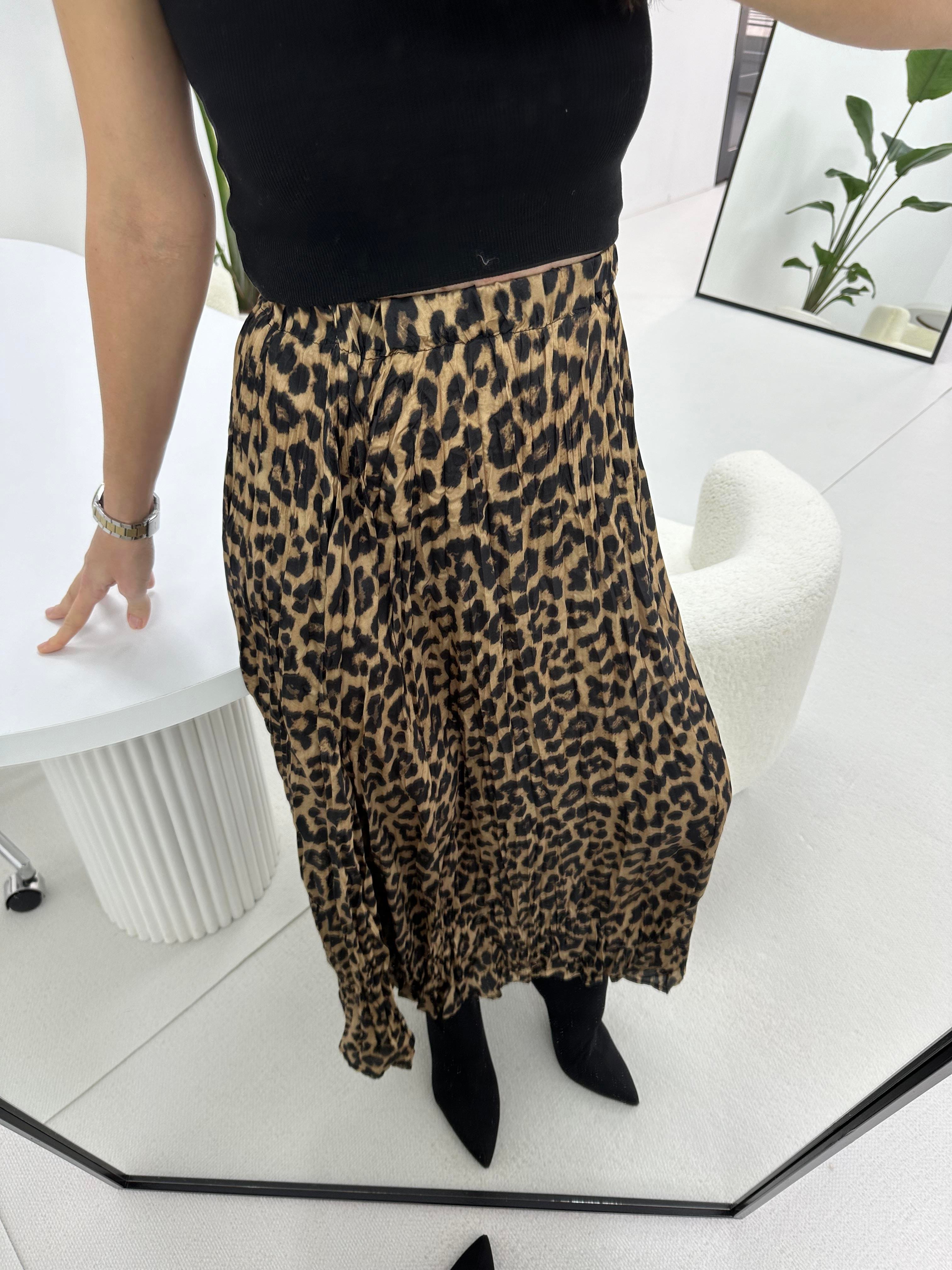 Leopar Desenli Saten Etek