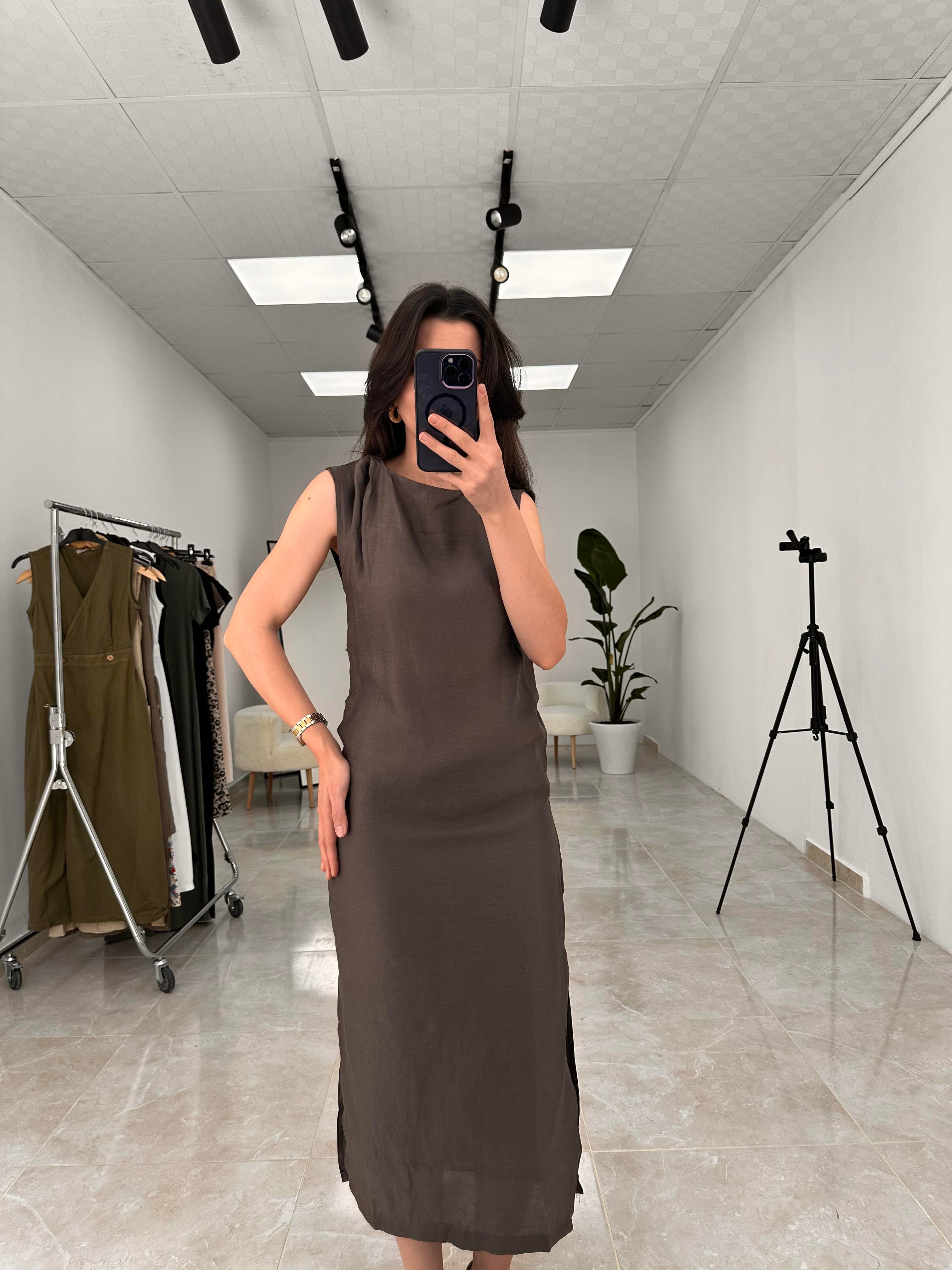 Marka Model Haki  Piliseli Elbise 
