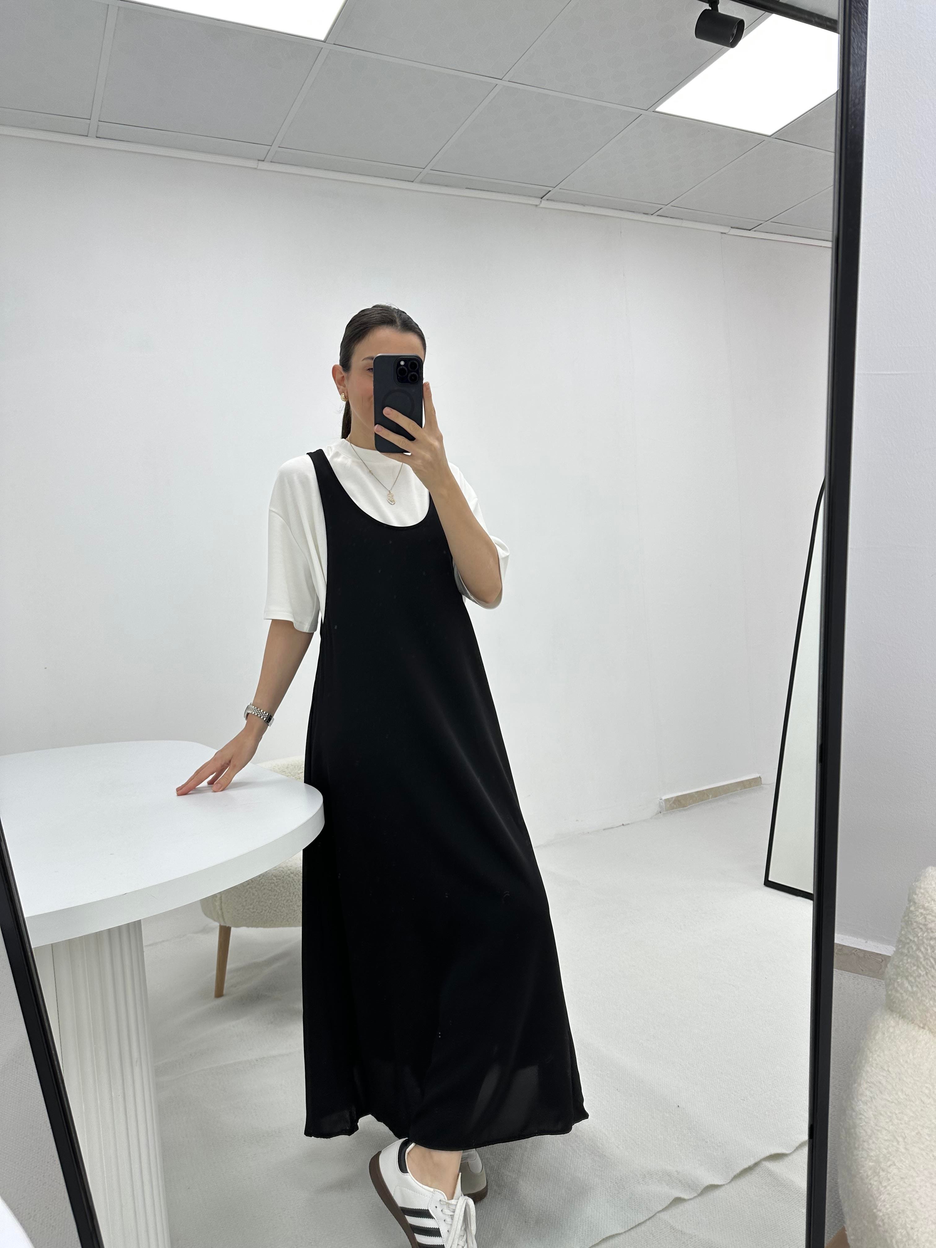 Marka Model Siyah Elbise