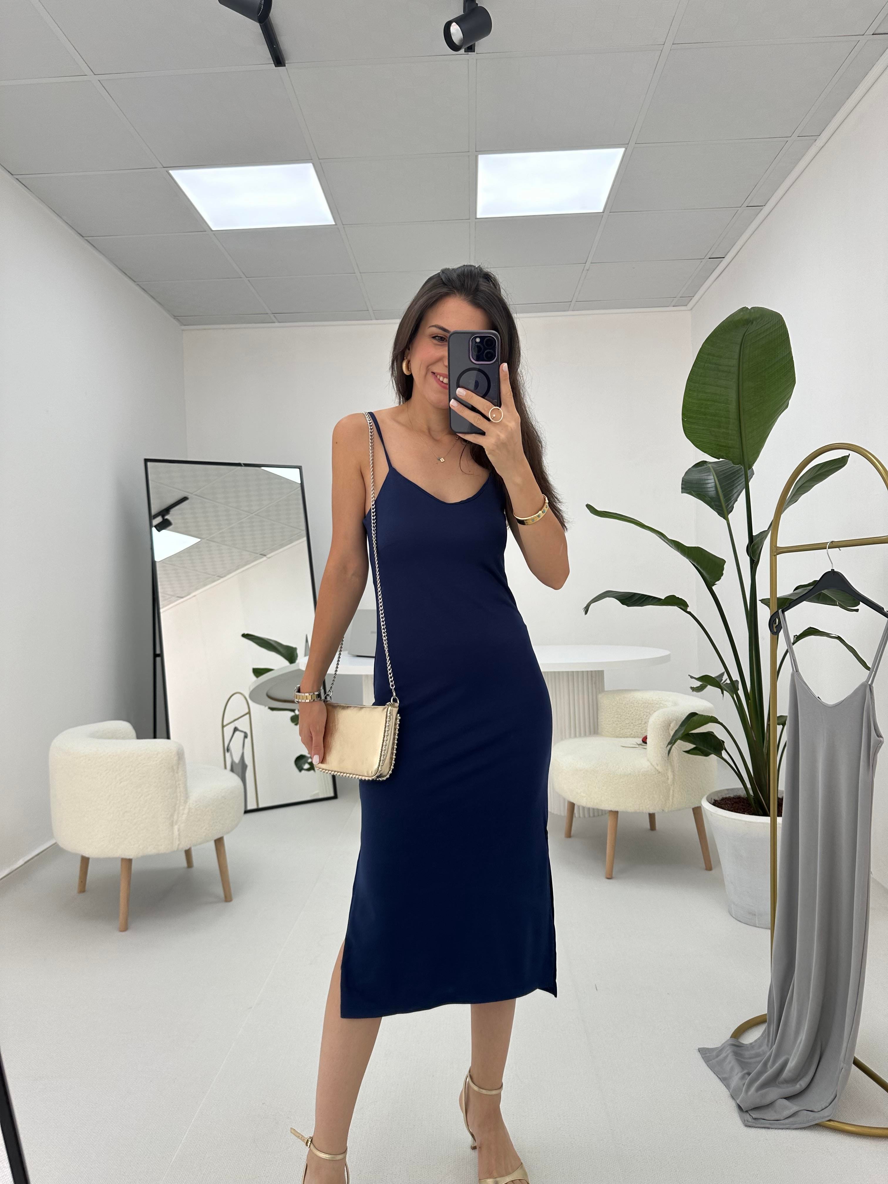 Modal Kumaş İnce Askılı Lacivert Elbise