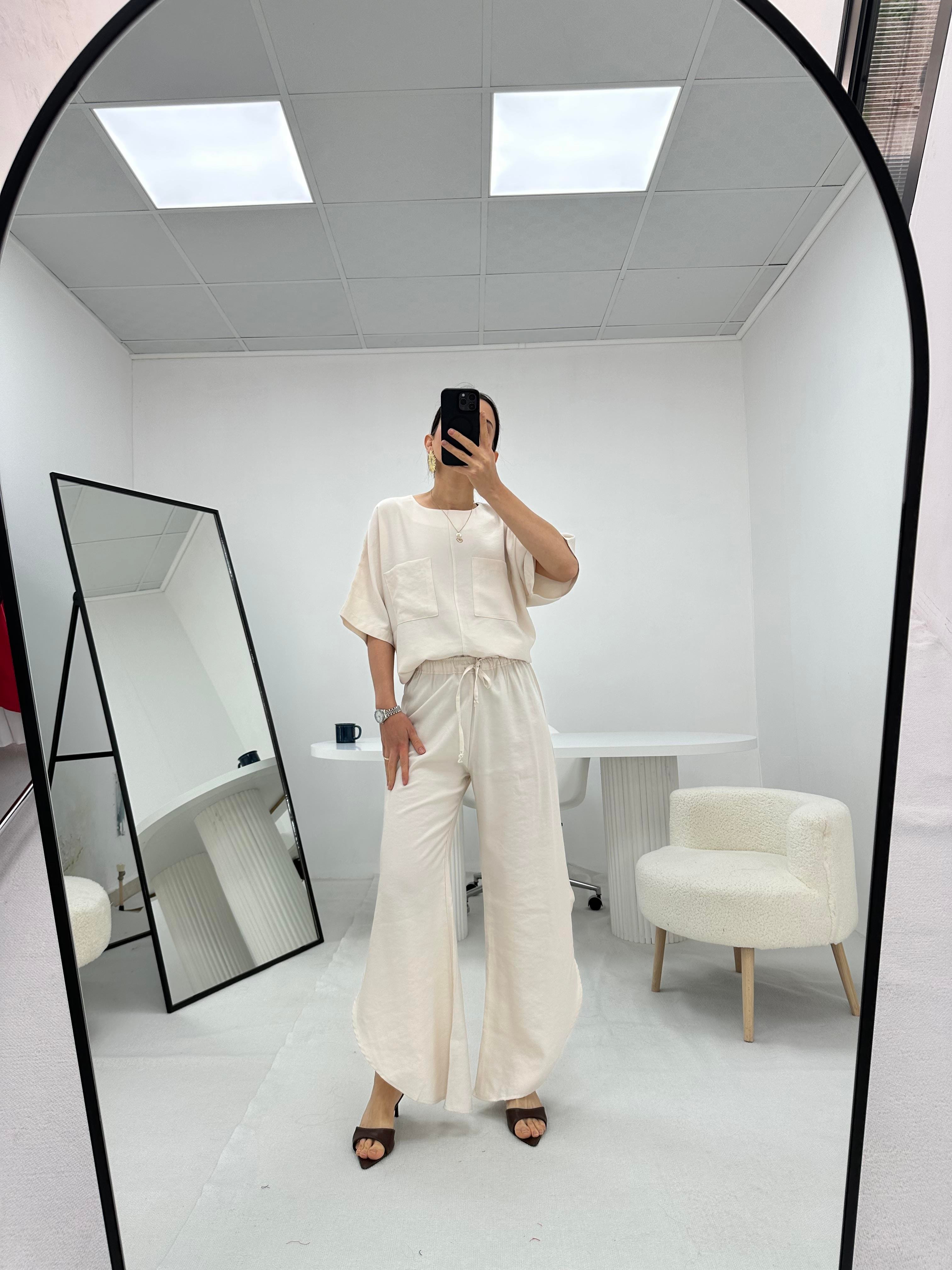 Oval Kesim Paça Detaylı Taş Takım 